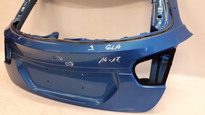 MERCEDES GLA 2014 KLAPA TYŁ Producent części Mercedes-Benz OE