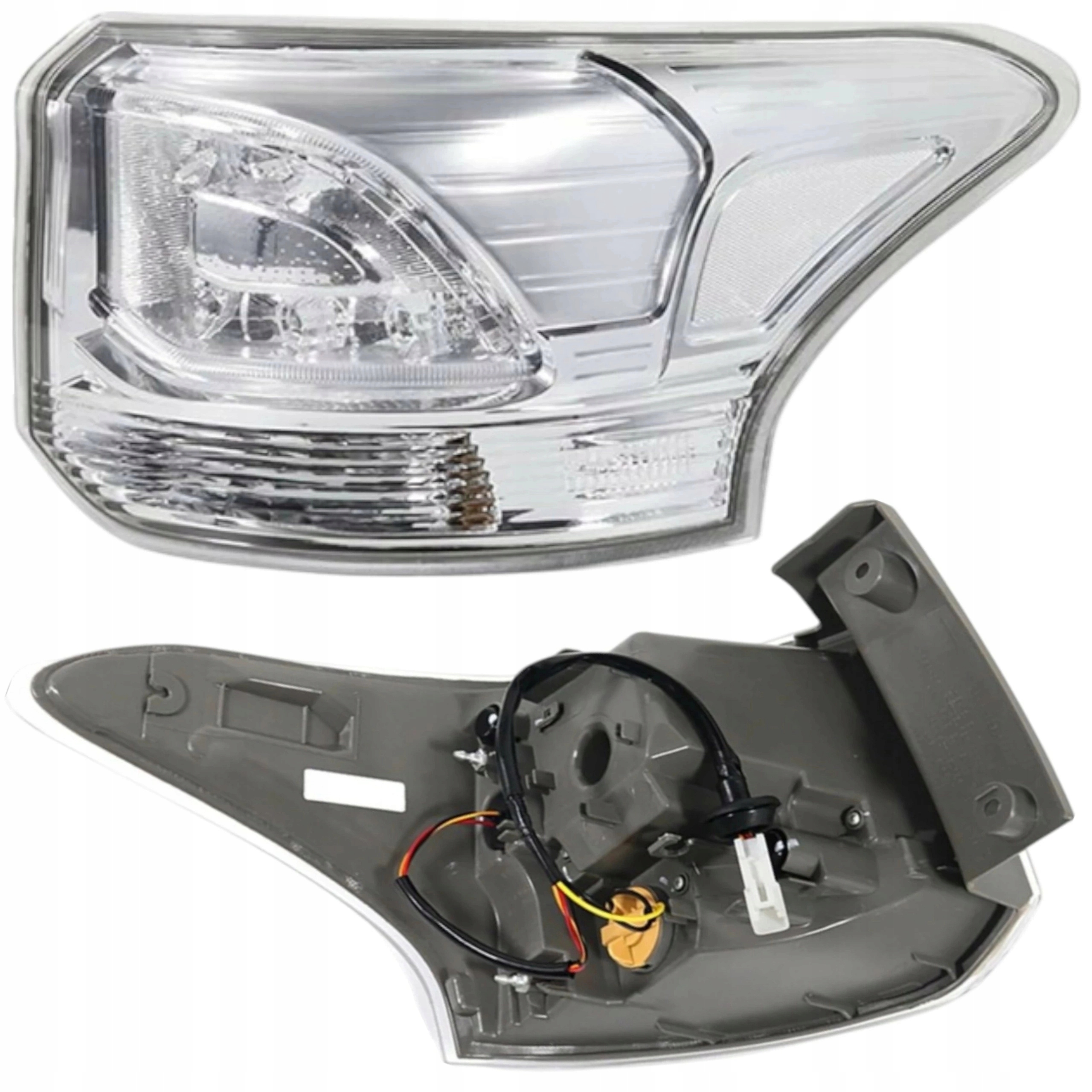 Led Pravá Zadní Lampa S Žárovkovou Lištou 8330A790 Mitsubishi Outlander 2013