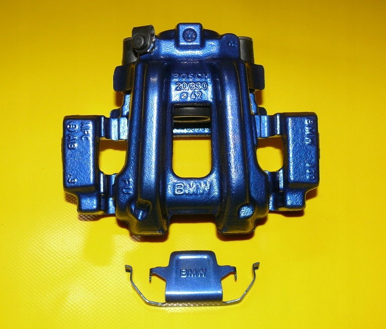 20/330 42 - Задній правий Затискач BMW 3 серії F30 F31 330/20 11-18R