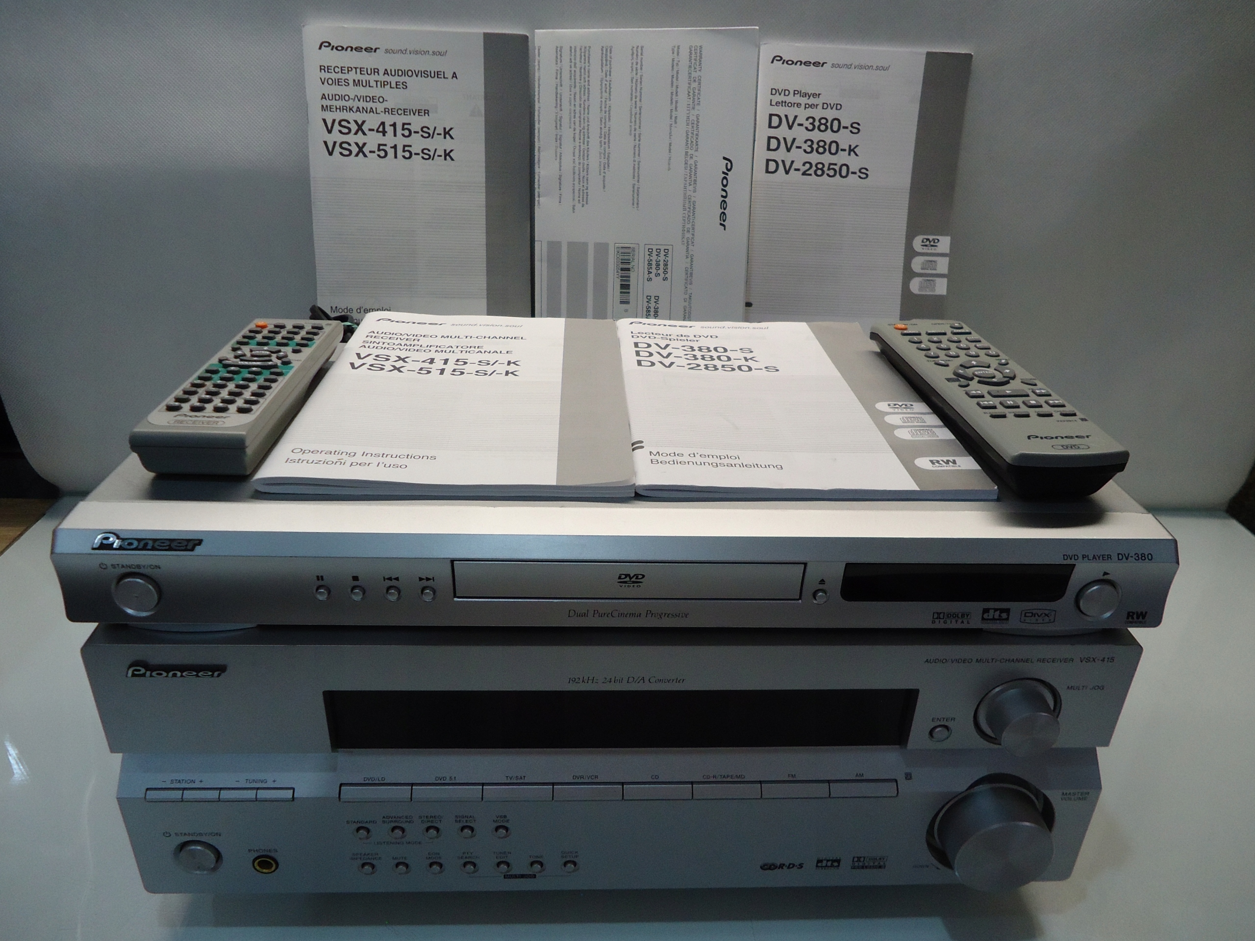 AMPLITUNER PIONEER VSX-415-S+DVD DV-380-S +PAPIERY