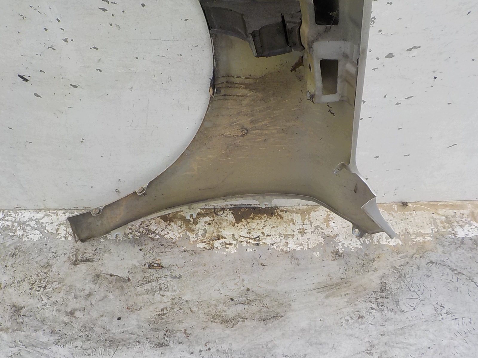 841 SKODA OCTAVIA II fender right front front