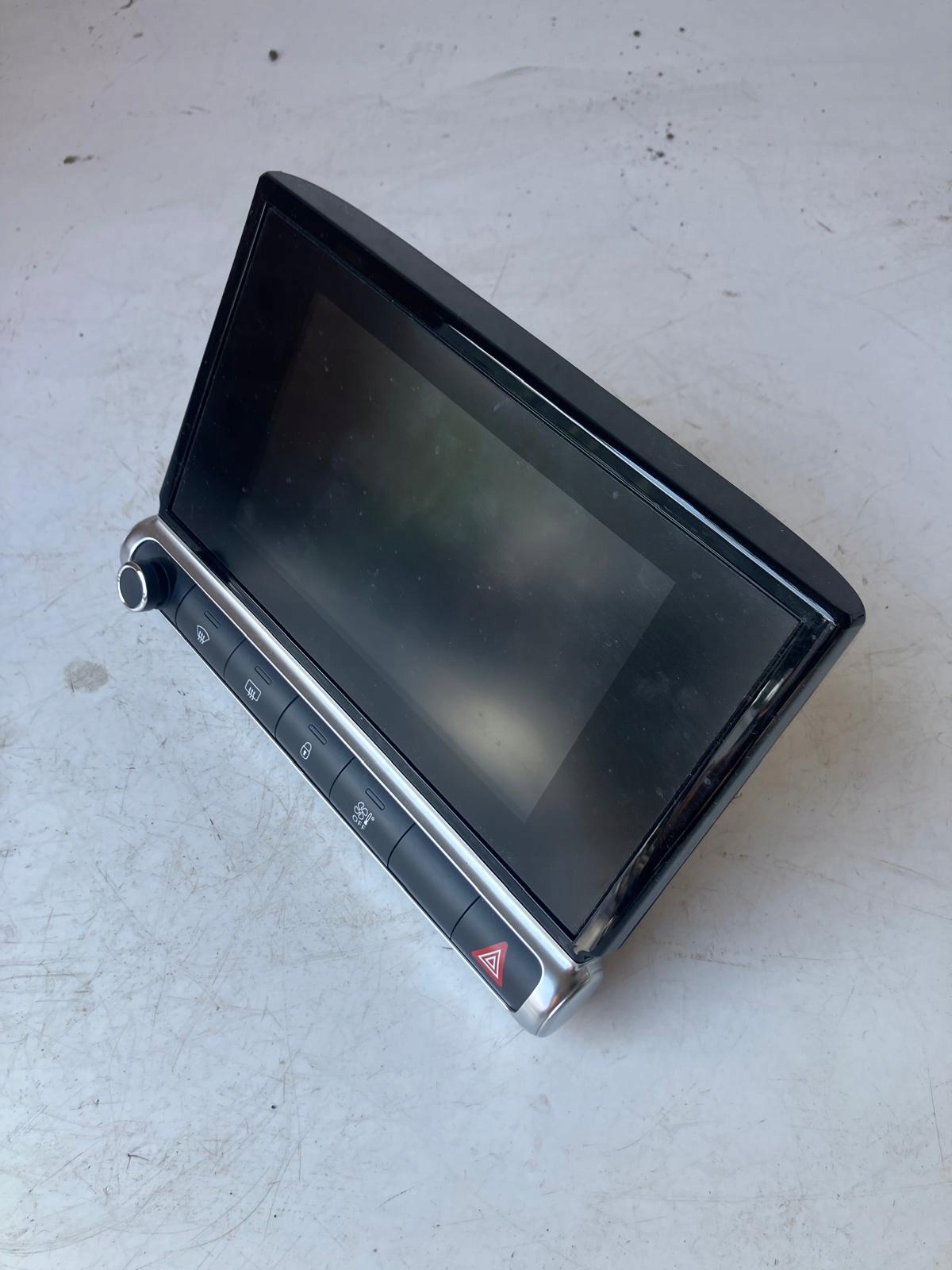 EKRAN display navigation devices CITROEN C4 CACTUS 982847698000 98289806ZD