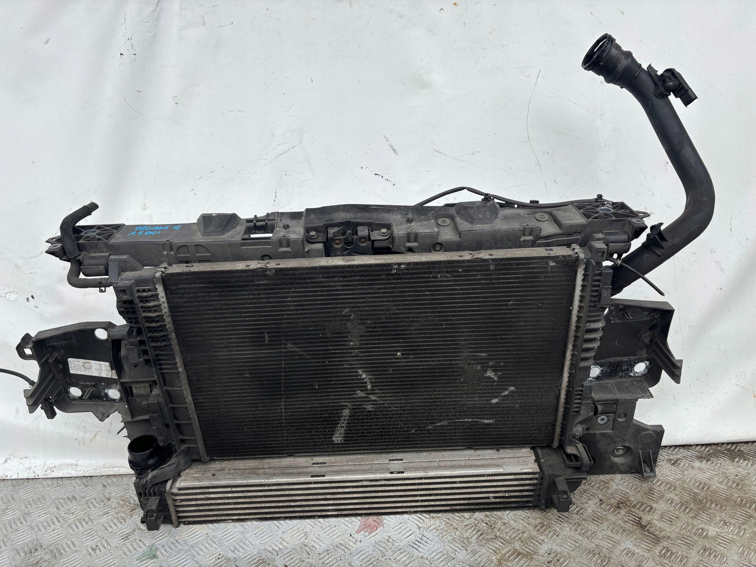 support panel for radiators fan radiator RENAULT MEGANE III 1.5 DCI