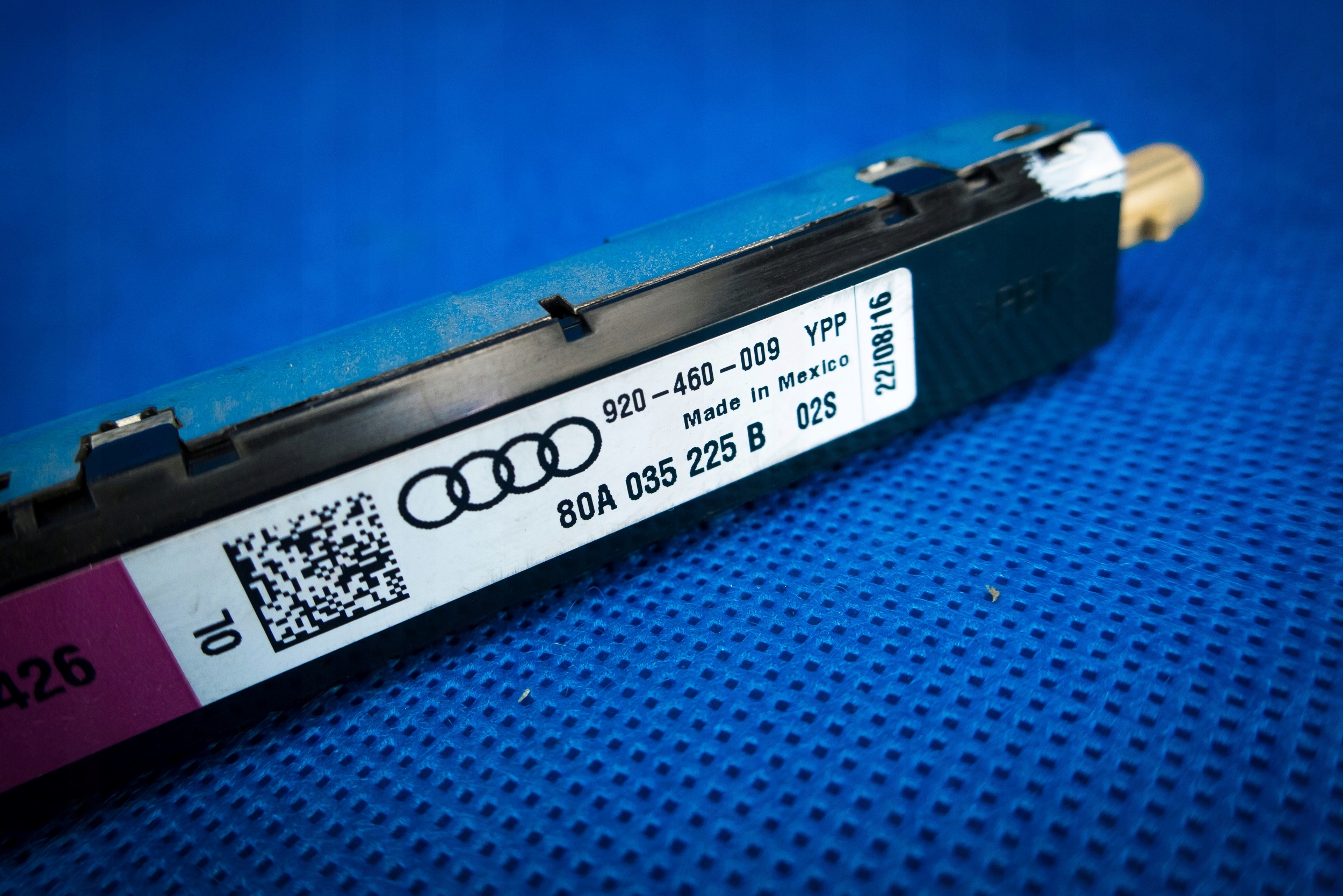 antenna amplifier Audi Q5 SQ5 80A 80A035225B
