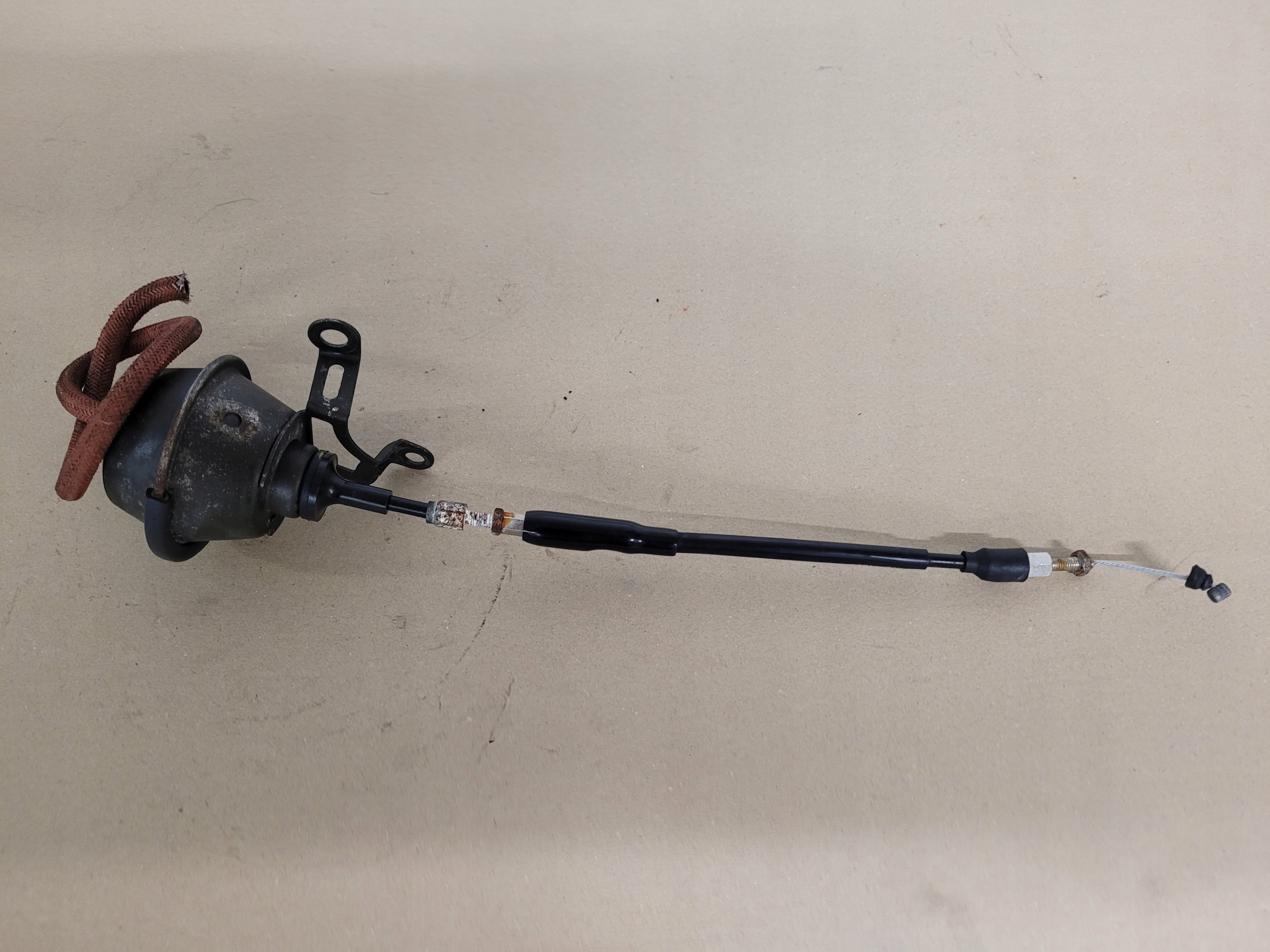 HonGL1500-gruszka - Honda GL 1500 GOLDWING груша круиз-контроль клапан