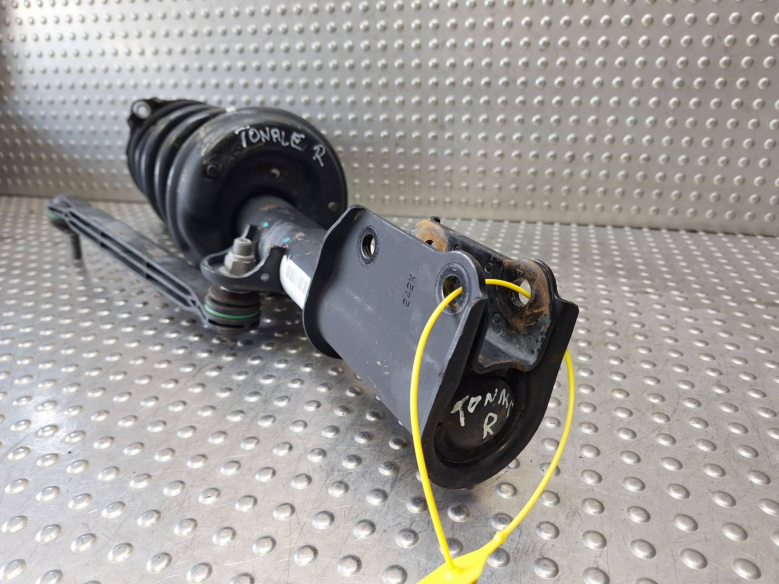 shock absorber right front ALFA ROMEO TONALE 22-26 00505719830