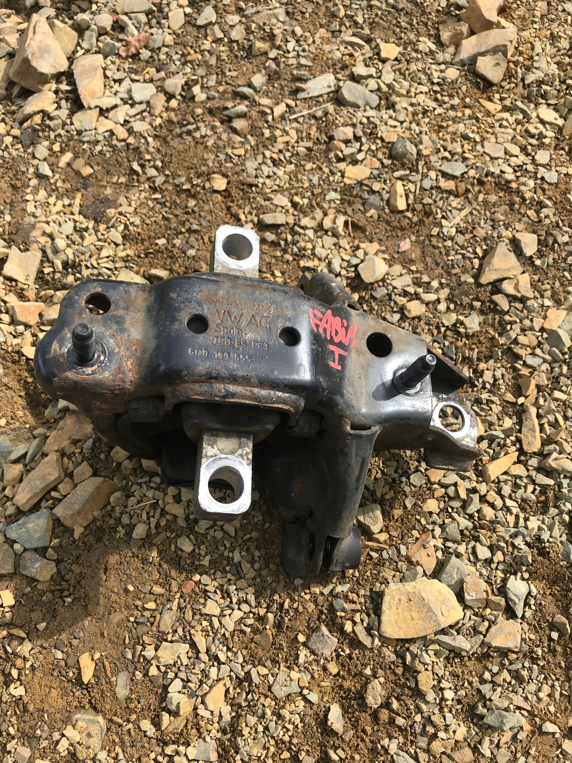 engine mount SKODA FABIA and 6Q0199555AC