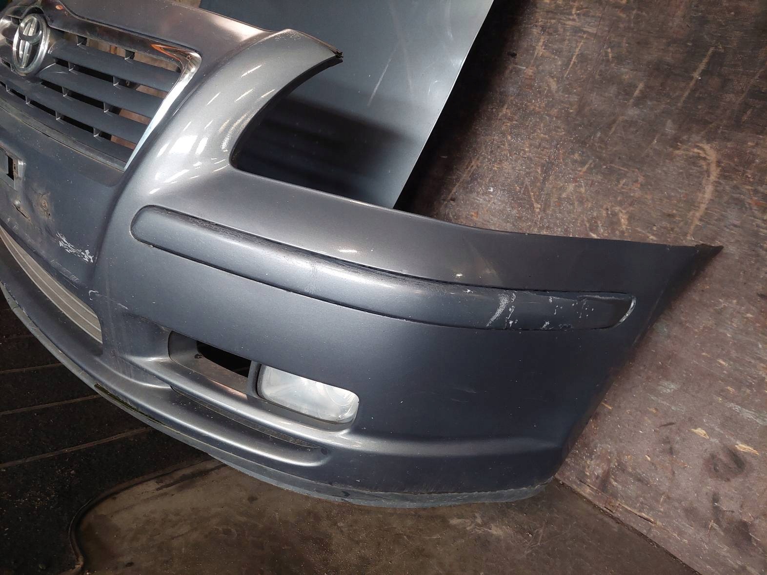 complete front bonnet bumper light fender TOYOTA AVENSIS T25 1E5