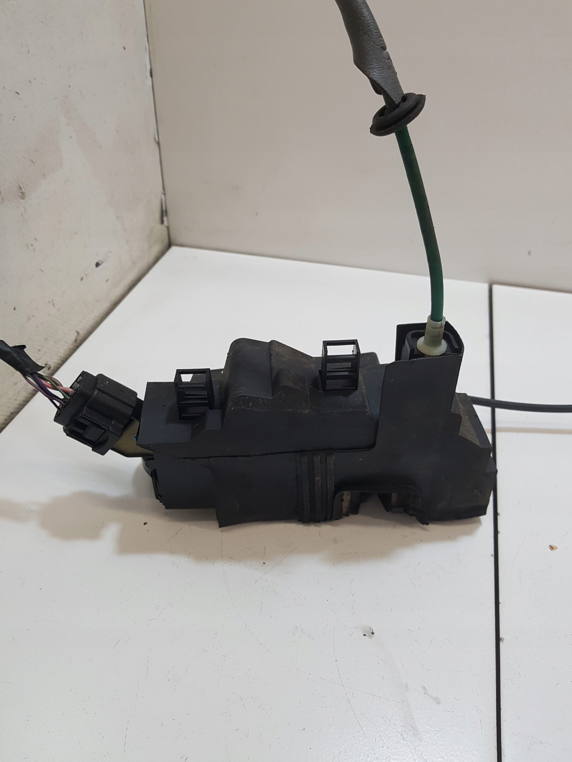 lock door right front FIAT CROMA 2 6 PIN