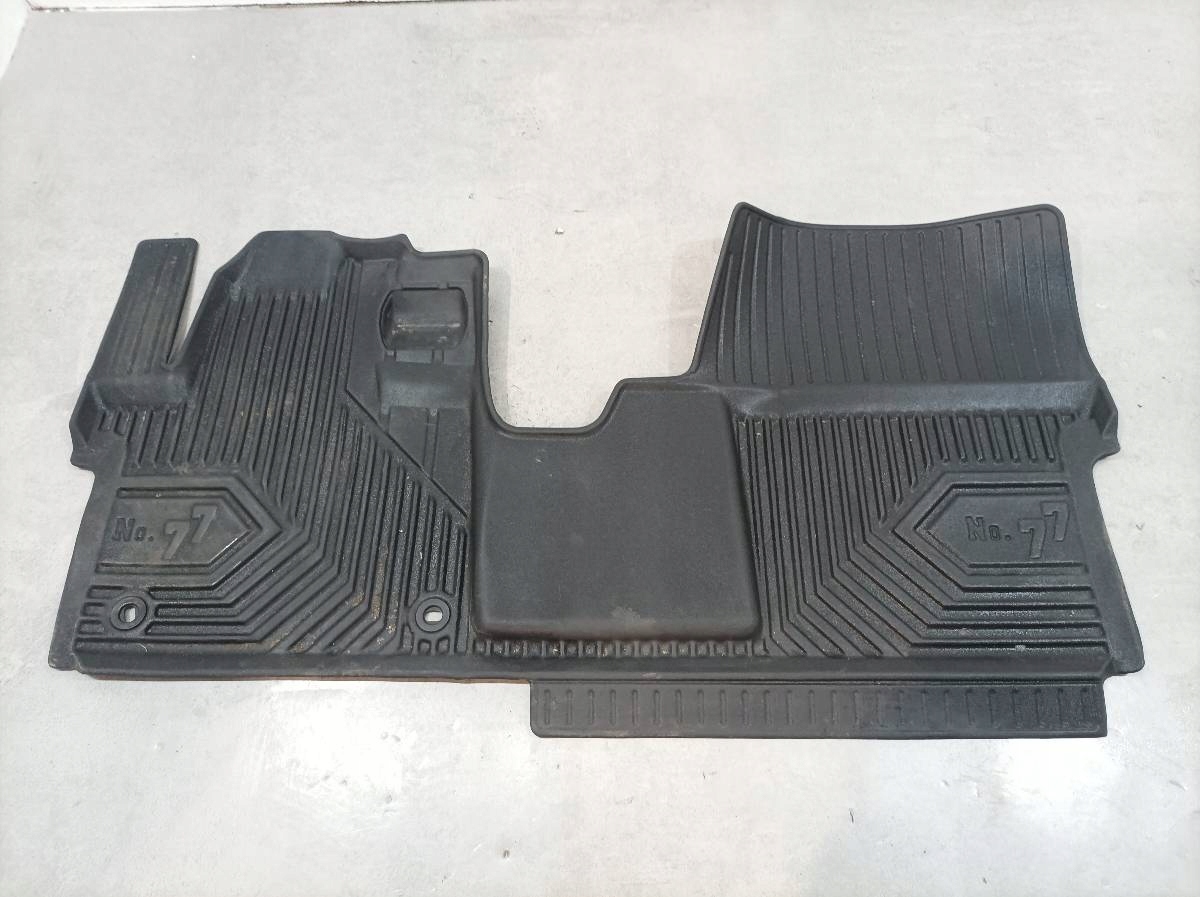 mats cabs tyres Peugeot Expert III (2016- )