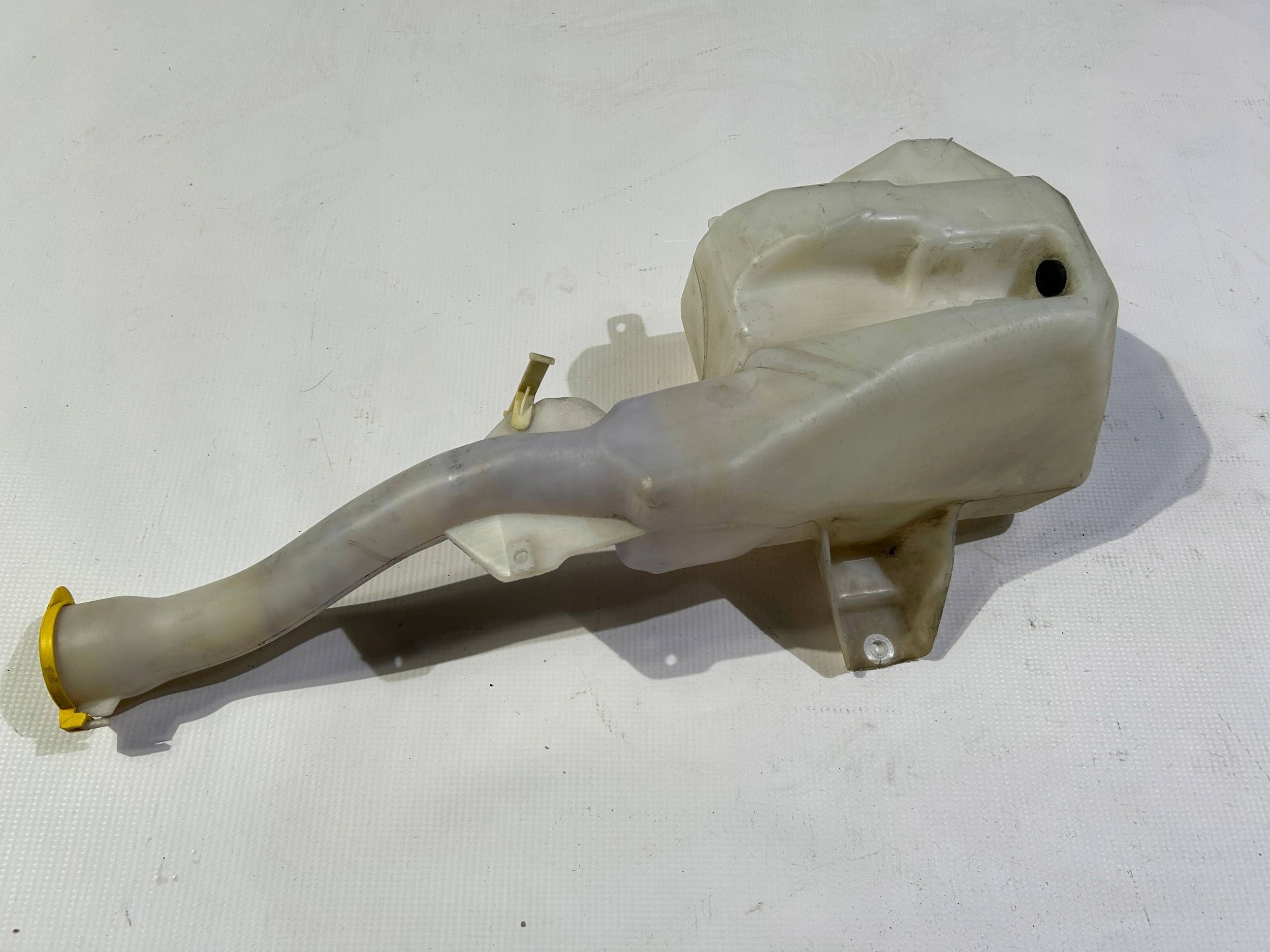 Behälter Behälter des Gasses Spritzdüse Ford Mustang 2015
