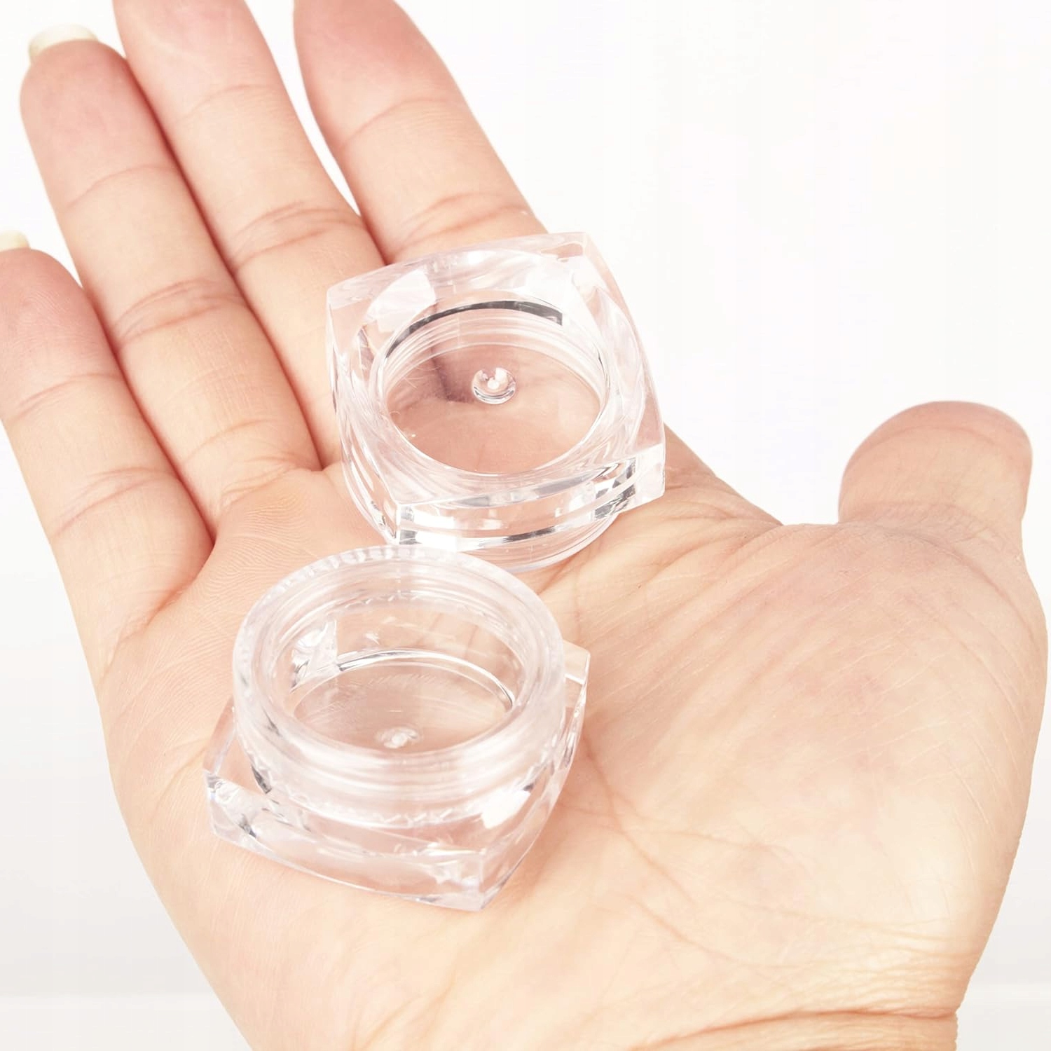 50 sztuk POJEMNICZKI pojemnik 3ml na POMADKI wosk do brwi OZDOBY próbki Stan opakowania oryginalne