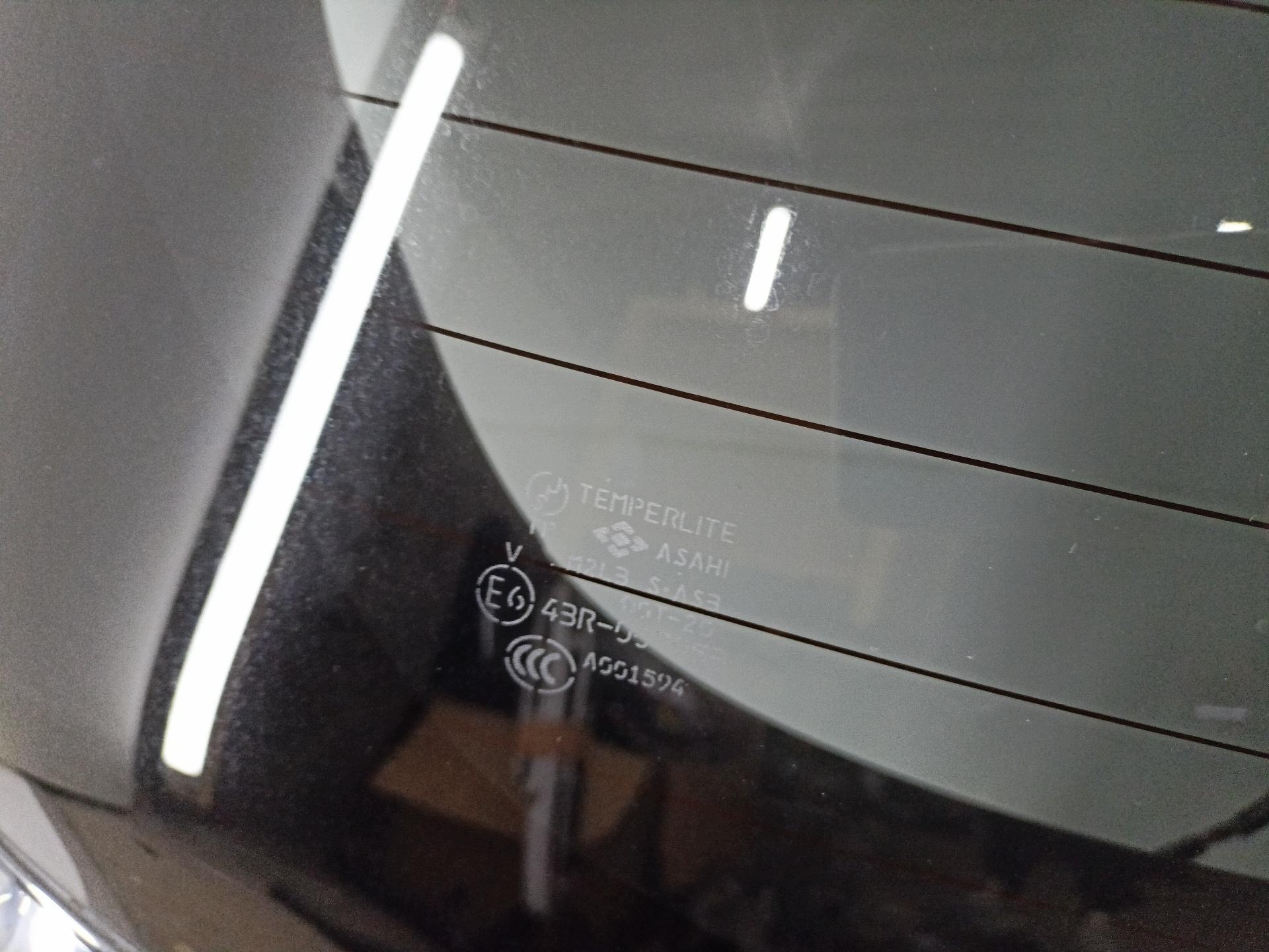 rear trunk door boot Mitsubishi Outlander 2 facelift 2010