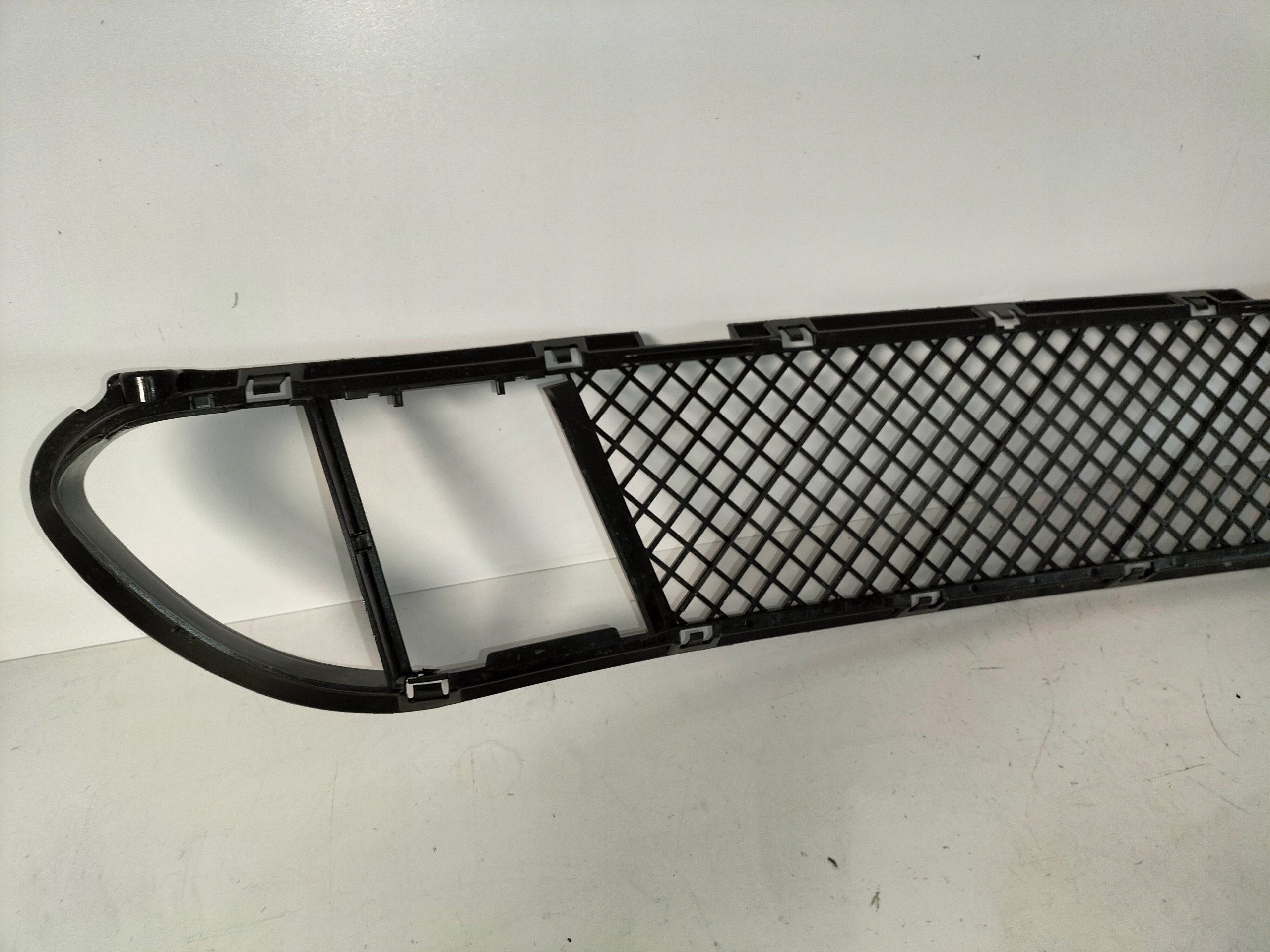 maska mřížka nárazníku předního předek BMW 5 E60 E61 03-06 m-packet