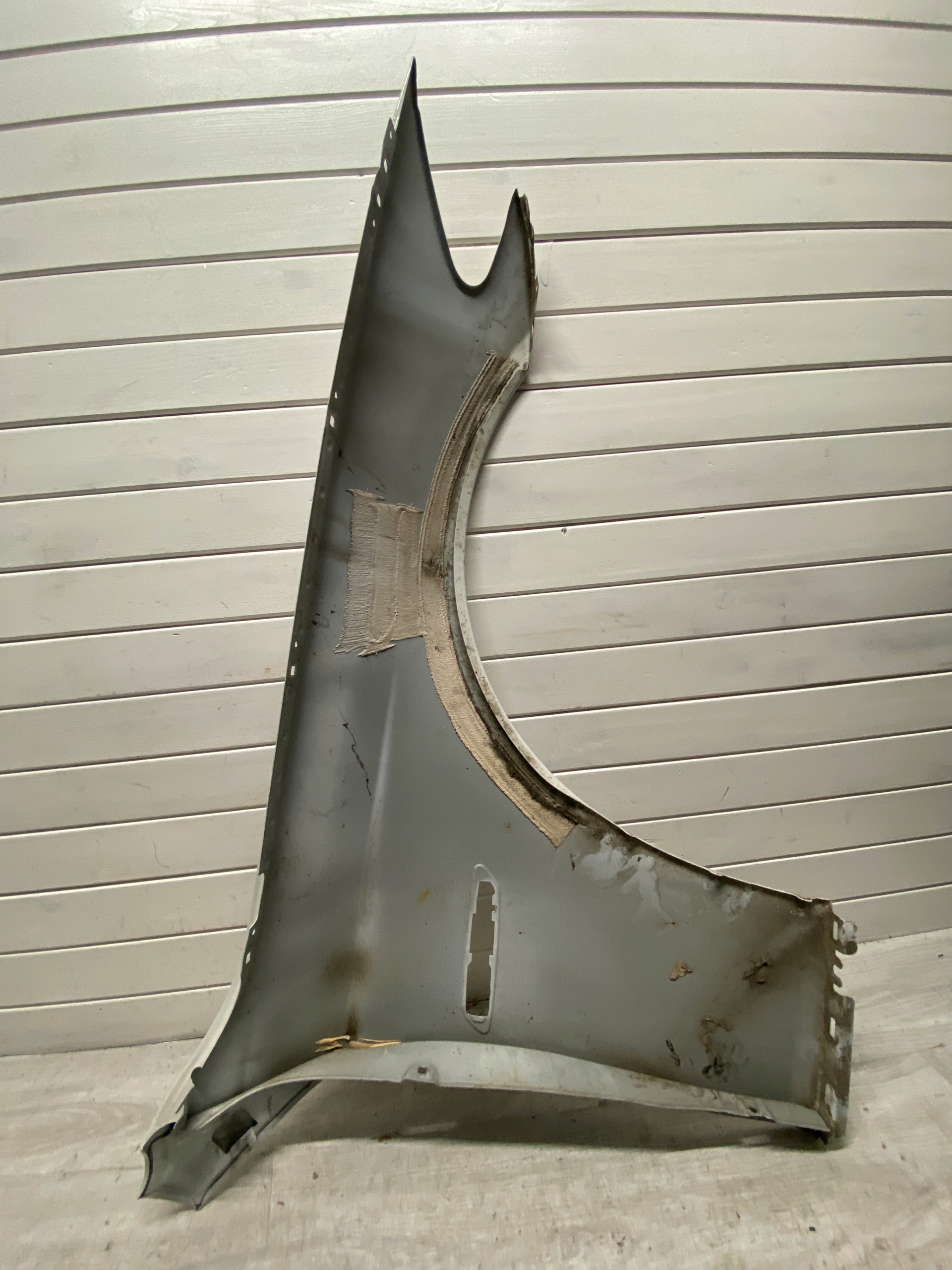 fender left front front BMW 5 F10 F11