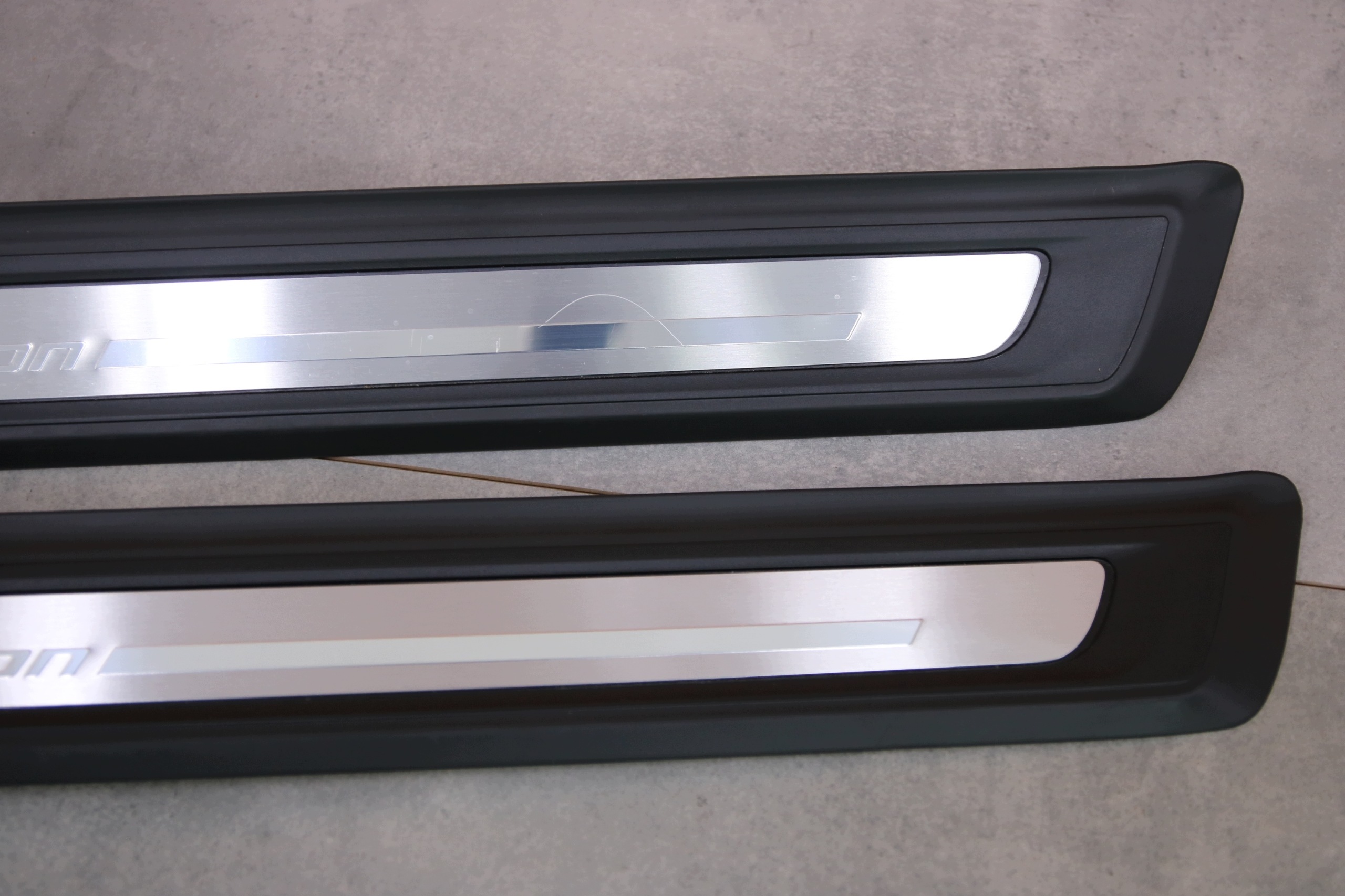 BMW M4 G82 COMPETITION mouldings caps threshold KOMPLET 8085272
