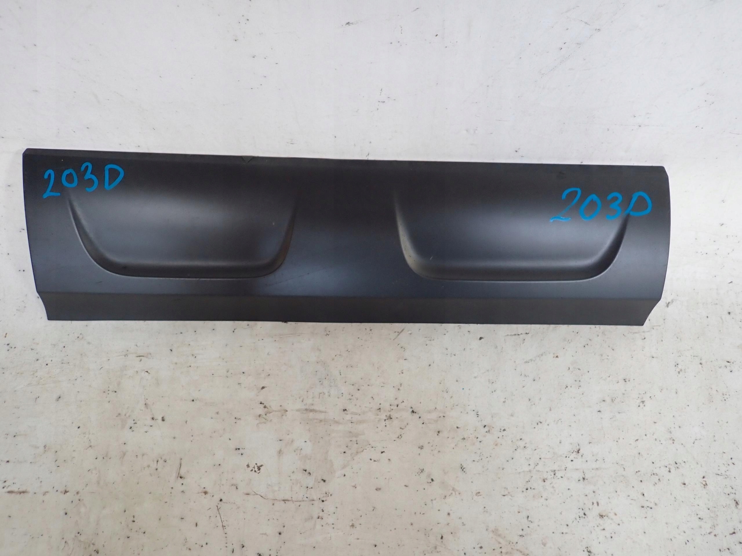 AUDI Q3 8U0 moulding door left front 8U0853959D