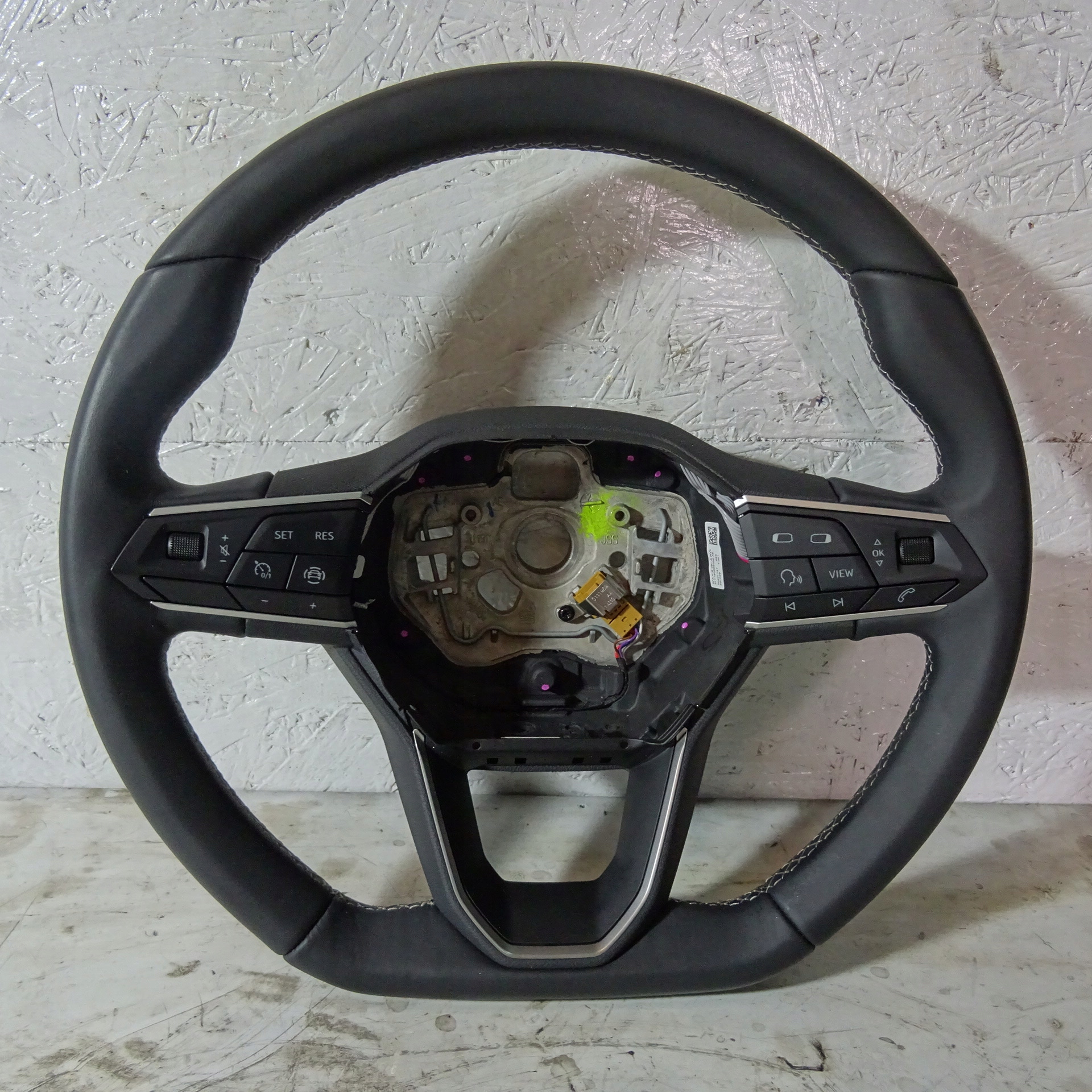 SEAT LEON IV 4 lenkrad Leder IDEALNA 5FA419091B