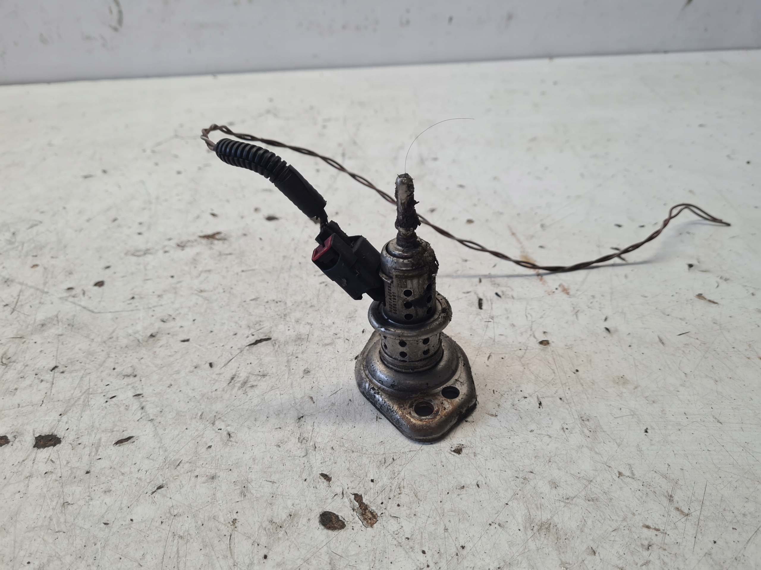 OPEL INSIGNIA A LIFT injector ADBLUE 55501991 B20DTH