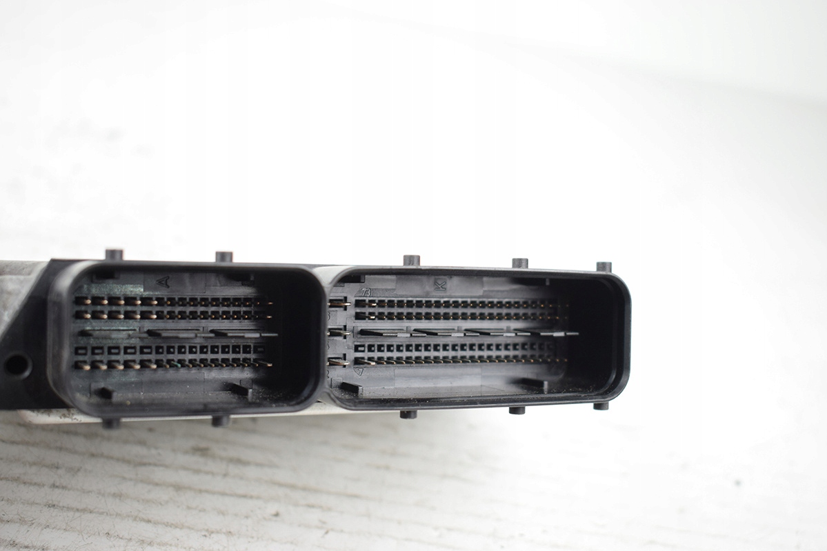 computer control unit VW 1.4 TSI 03C906022