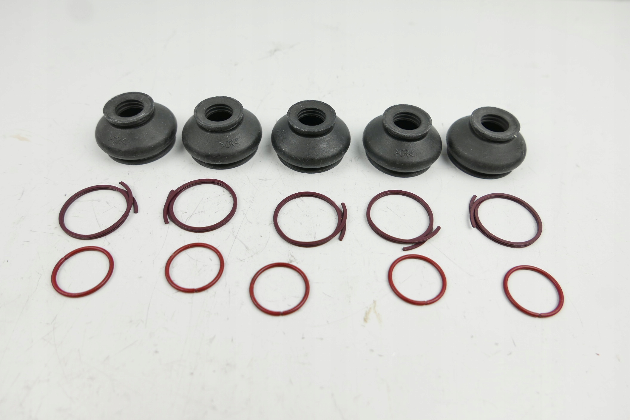 OSŁONA SWORZNIA WAHACZA/ SWORZNIA KOŃCÓW TRISCAN