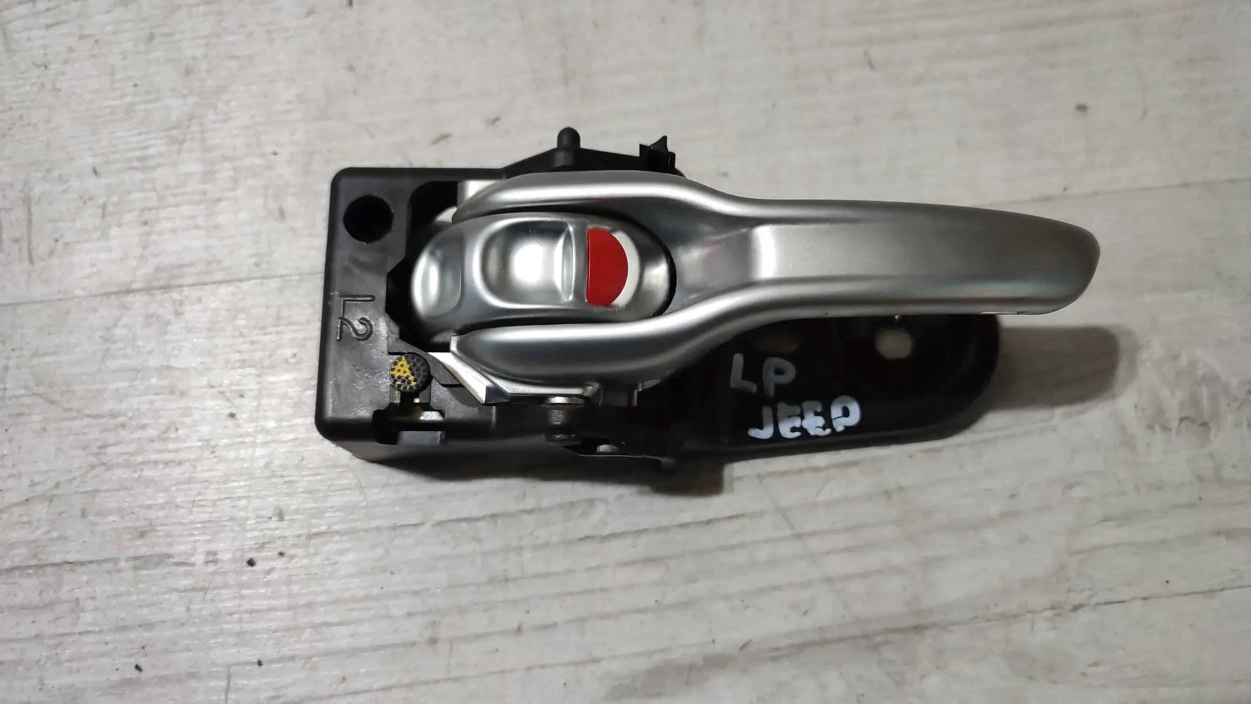 Jeep Cherokee KL 15r. 2.0d handle inner left front