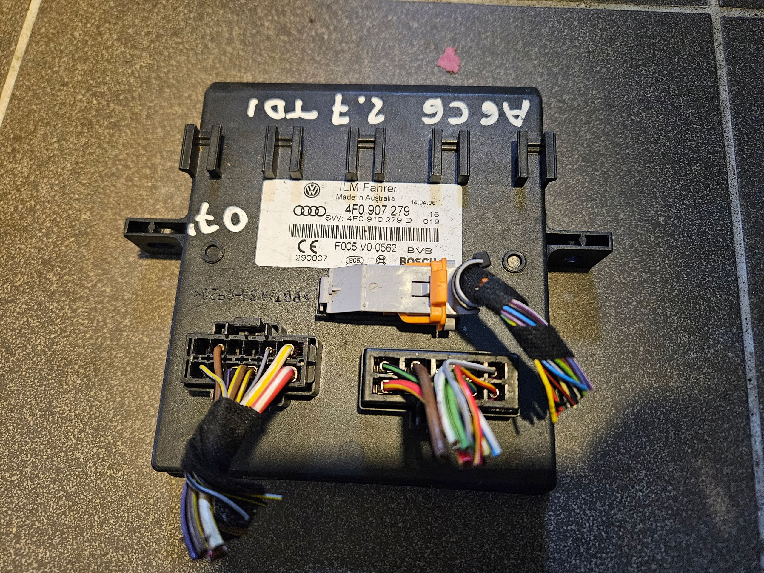 Unité de contrôle Module AUDI A6 C6 2004-08 4F0907279