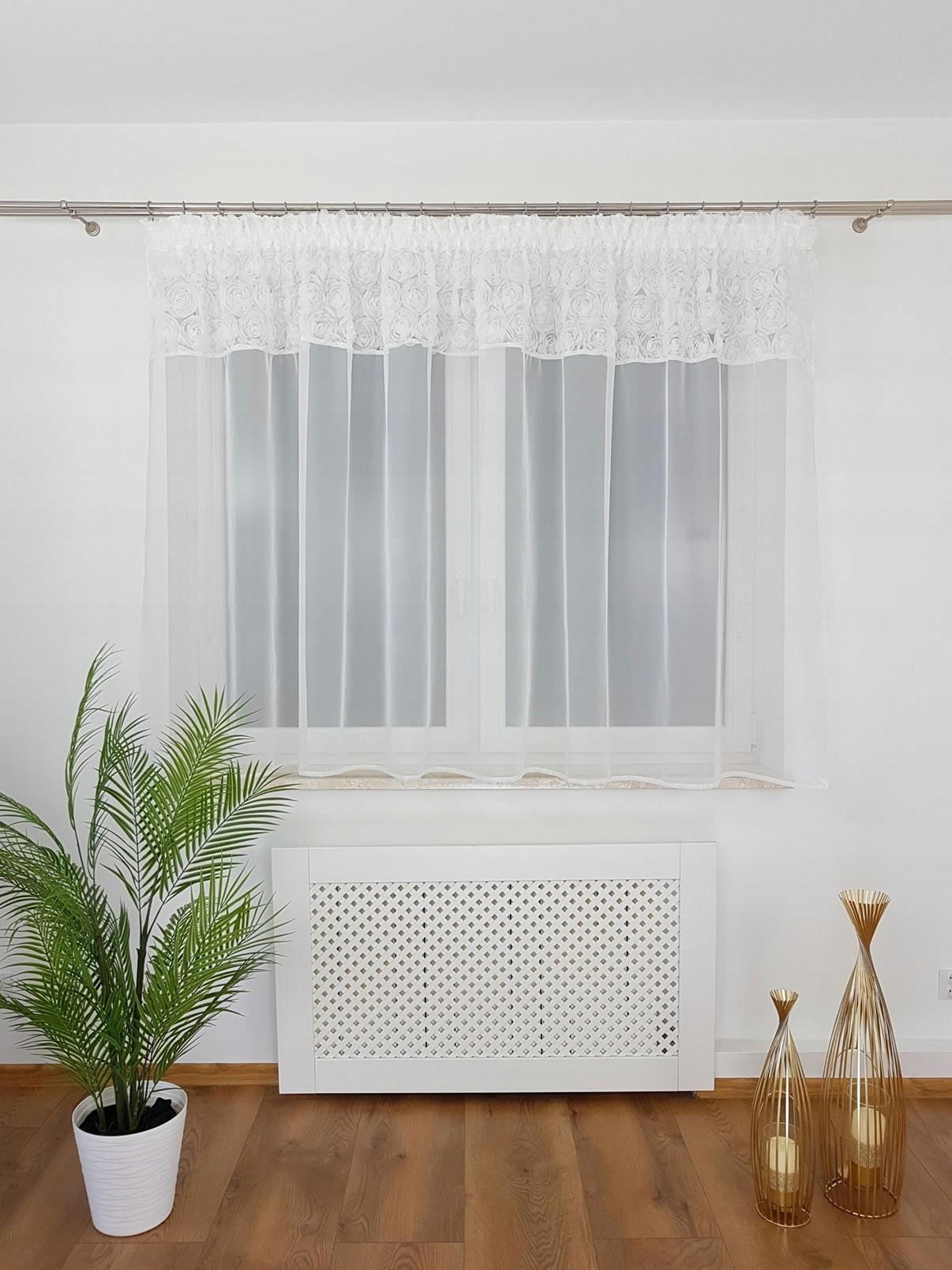 Firana Z Woalu 300x150cm Róże 3D Na Taśmie Na Żabki Do Salonu Do Pokoju