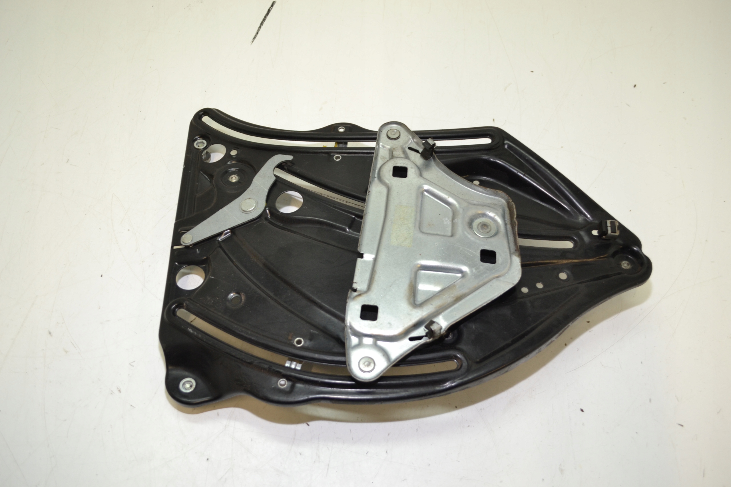 mechanism window regulator right rear part W207 COUPE 1