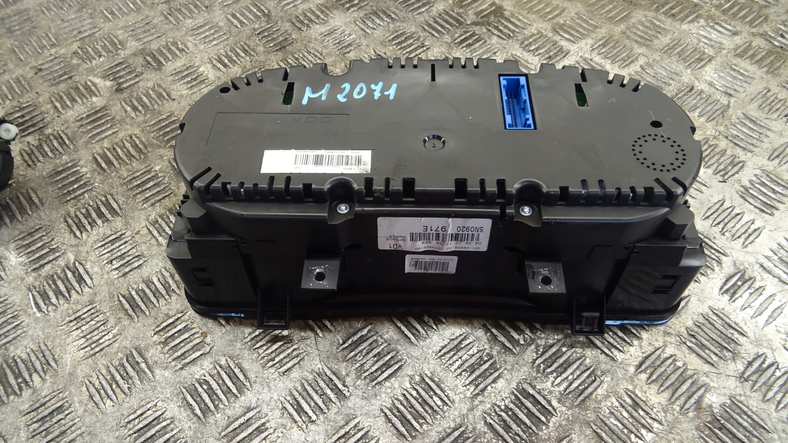 dials VW Tiguan 1.4 TSI 5N0920971