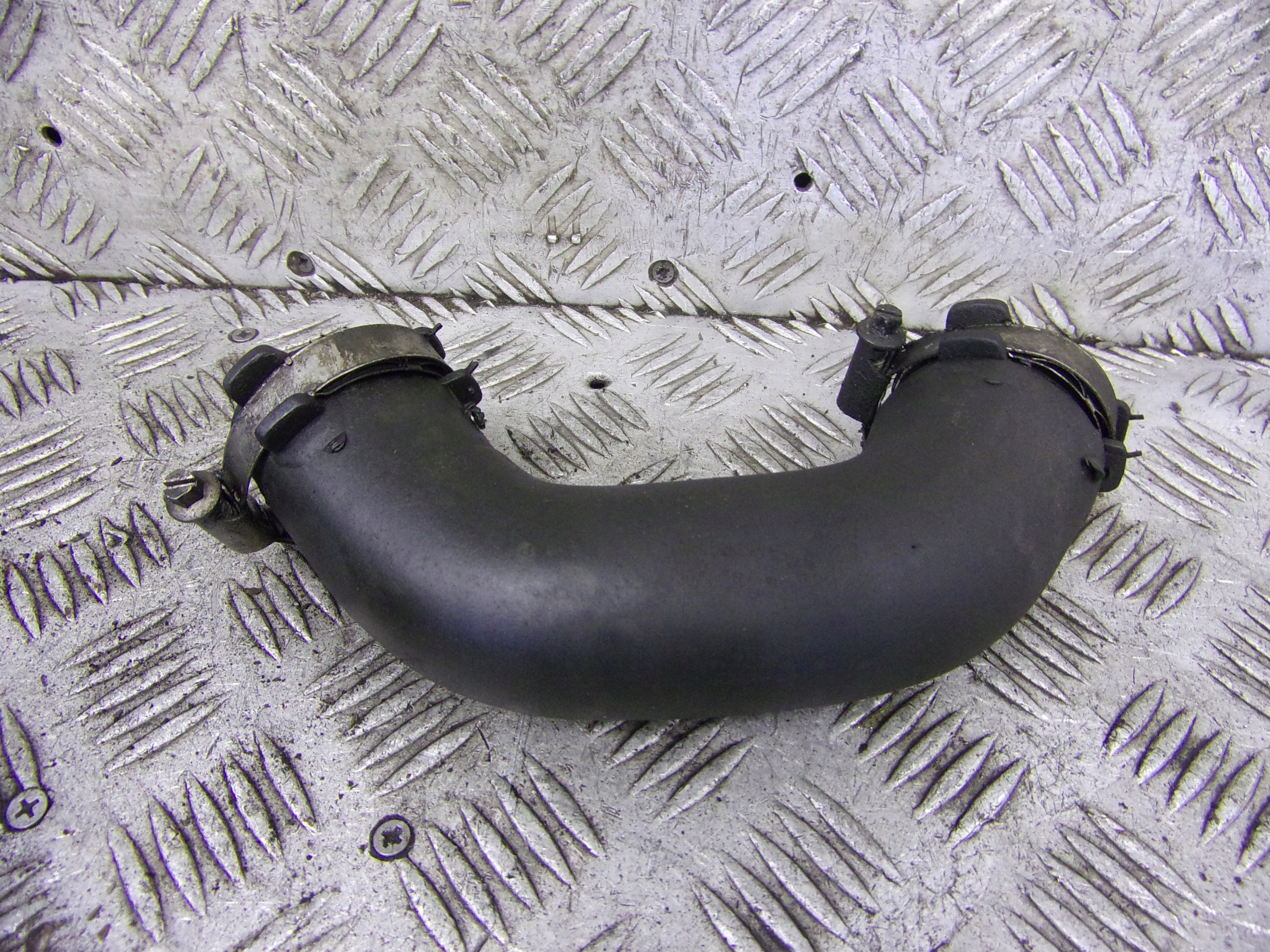 rohr Schlauch intercooler turbo AUDI A4 B6 2.5 TDI
