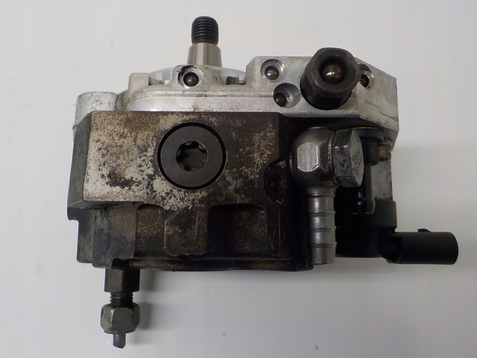 BMW 2.0 D M47 D20 POMPA WTRYSKOWA 0445010045 X1 Producent części BMW OE