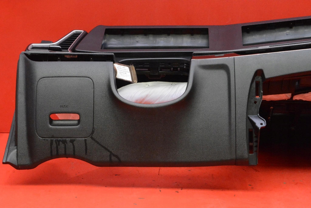 dashboard instrument panel console cockpit airbag EU 84701R2000WK KIA SPORTAGE 5 V