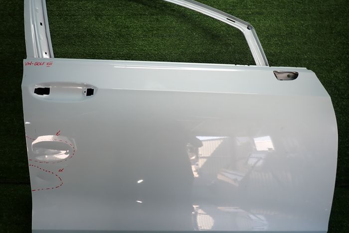 VW GOLF VIII 8 door right front front