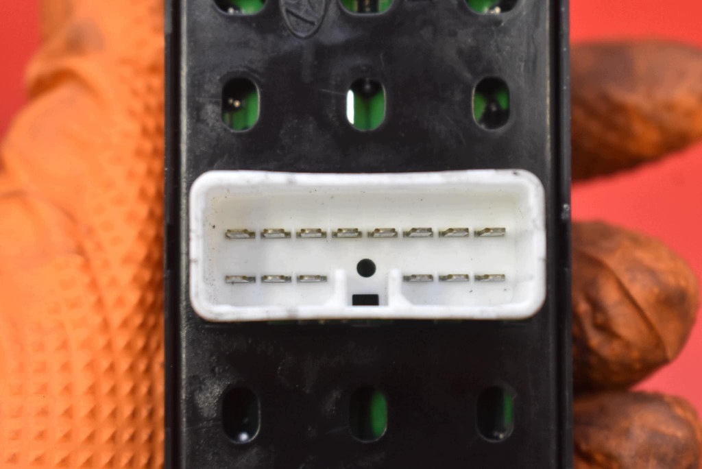 vezérlő panel ablak EU KIA CARENS 2 II FJ 02-06