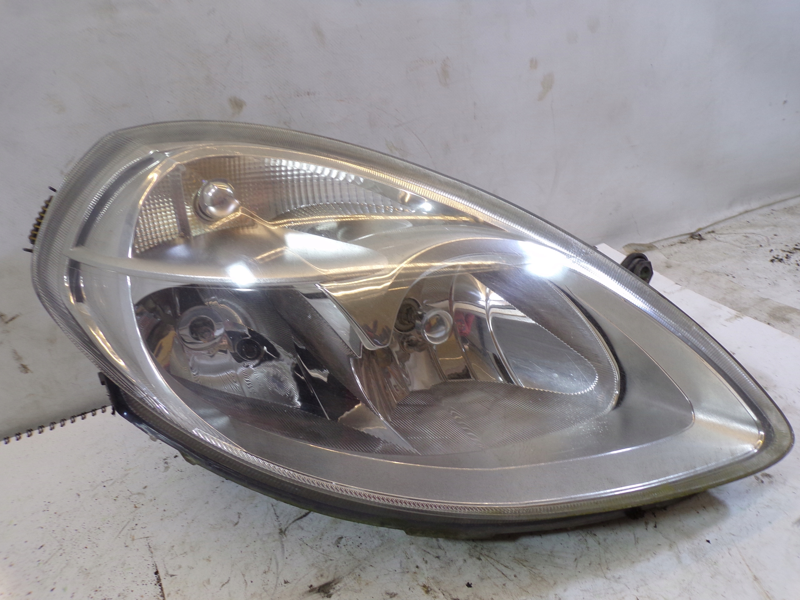 light front front right LANCIA YPSILON (K1)