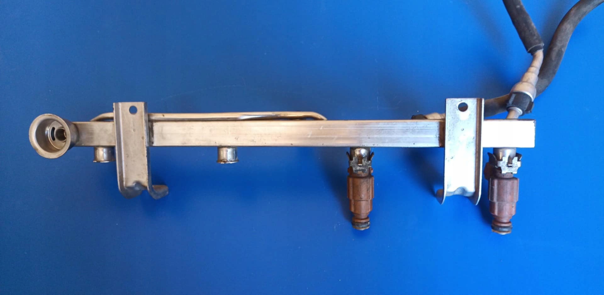 Rampe injection SAAB 95 9-5 2.3t B235