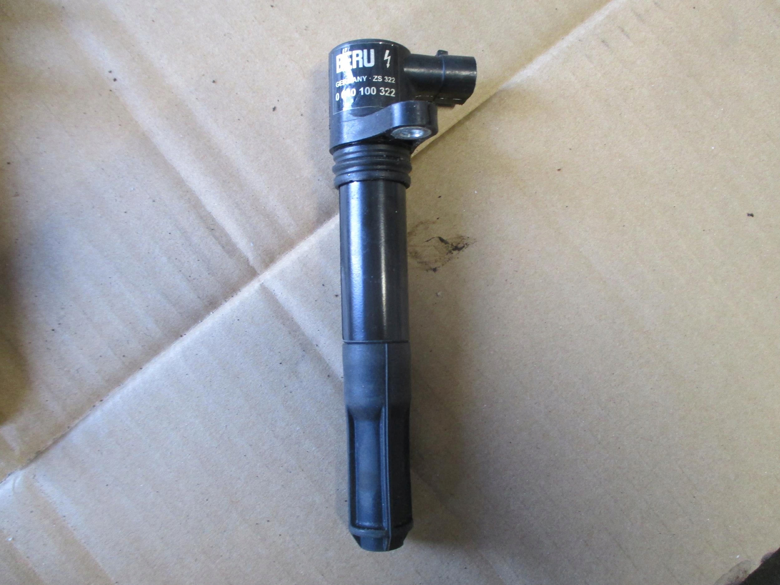 FIAT IDEA 1.4 03-10 CEWKA ZAPŁONOWA 0040100322