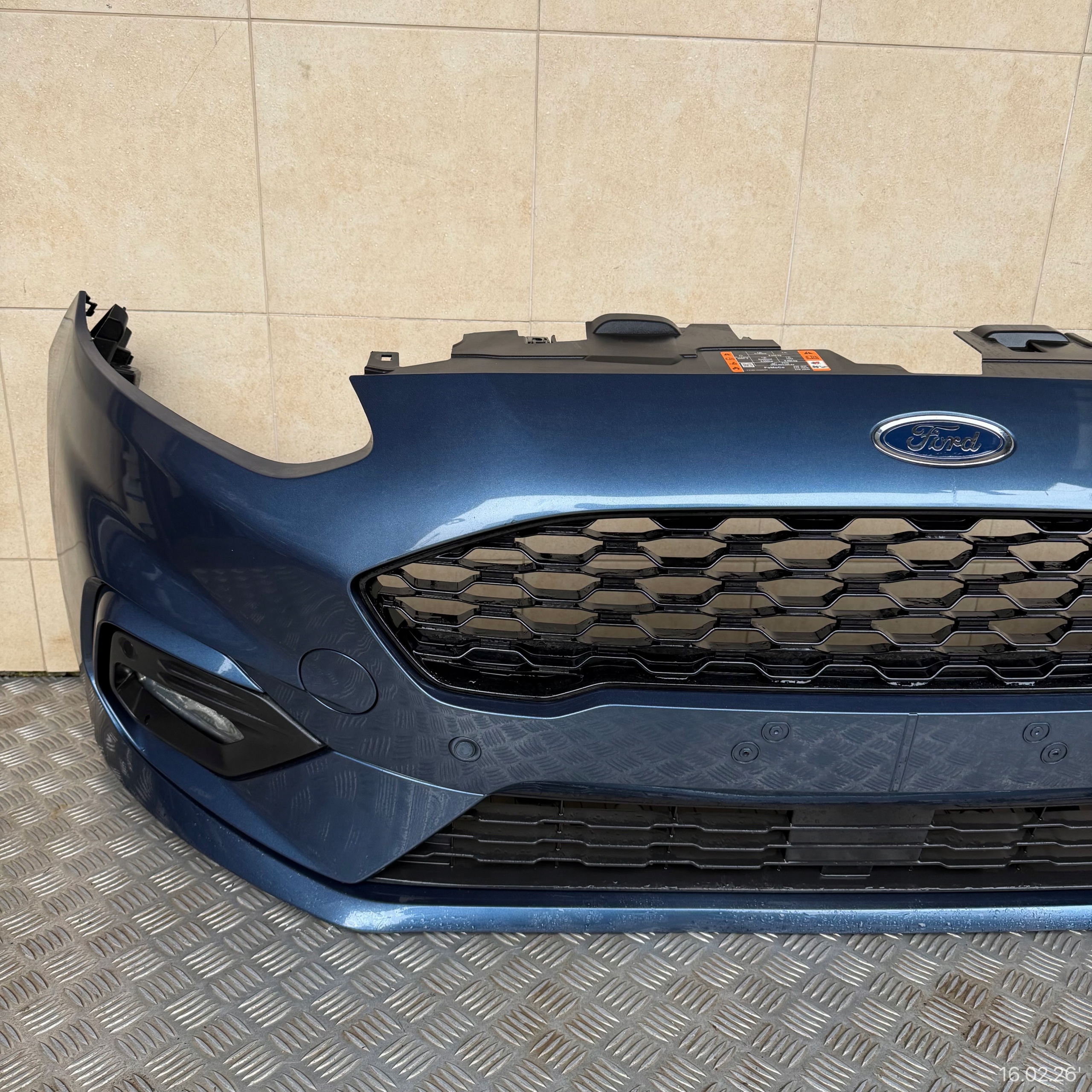 front bumper complete FORD FIESTA MK8 ST-LINE 2020 ROK 6 PDC