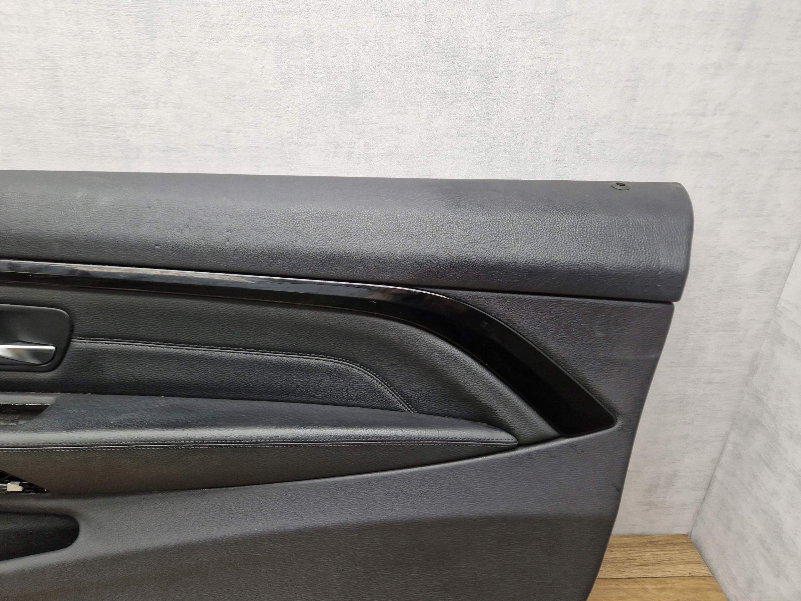 BMW F32 F33 right side front upholstery front PANEL door black leather