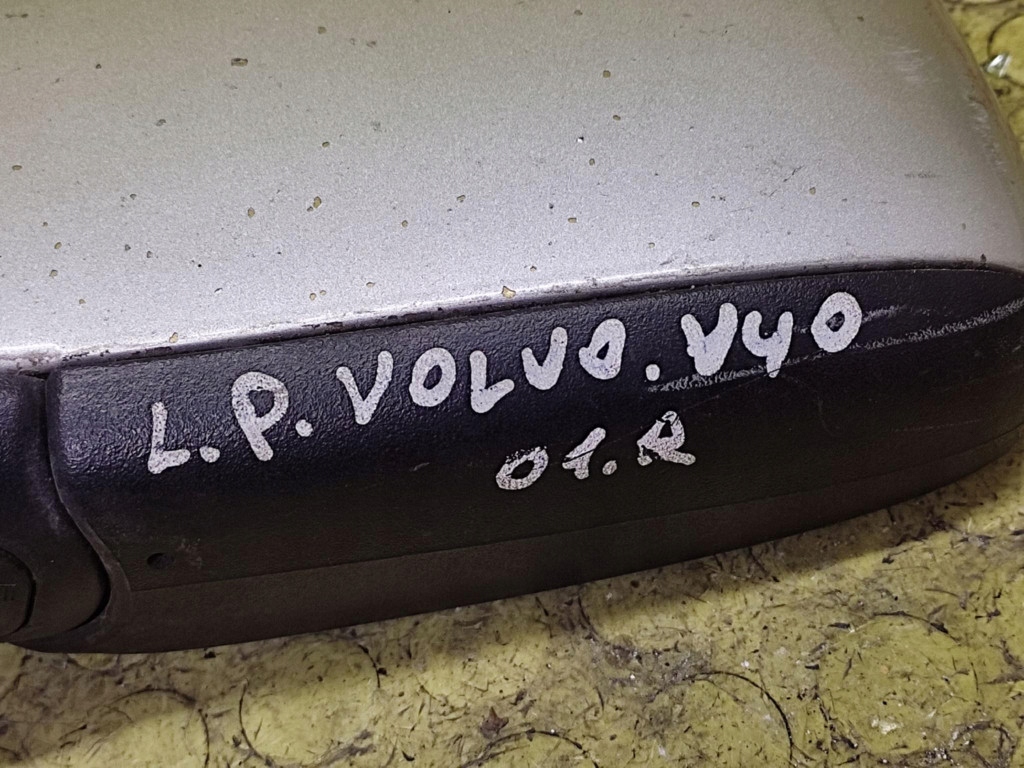 VOLVO V40 Spiegel links 5 PIN