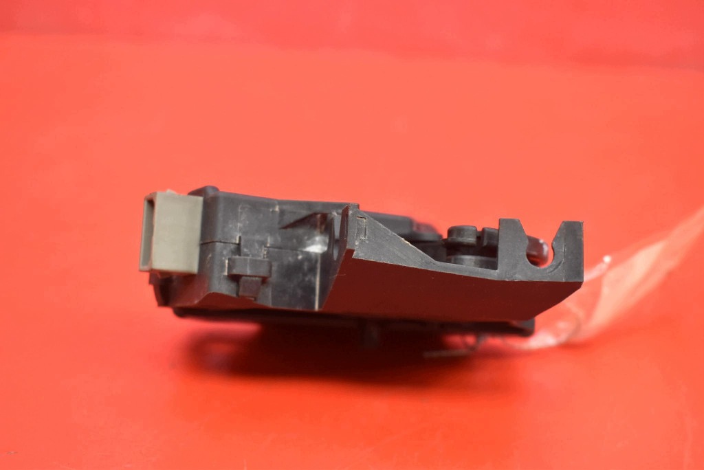 lock bonnet rear part boot 4F5827505C VW PASSAT B6 sedan 05-10
