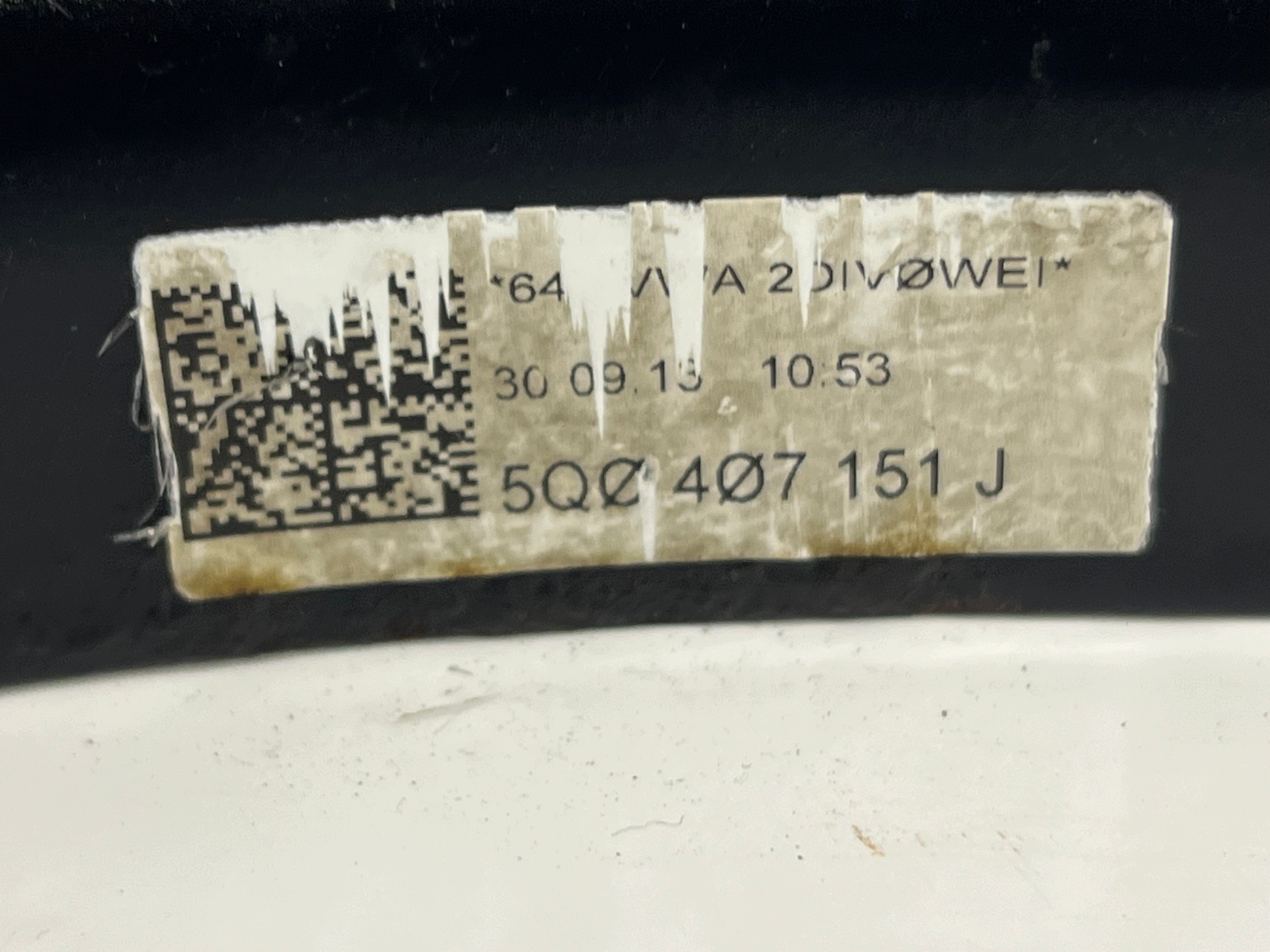AUDI A3 8V 2.0TDI shock absorber swing left front 5Q0255Q 5Q0413023CP