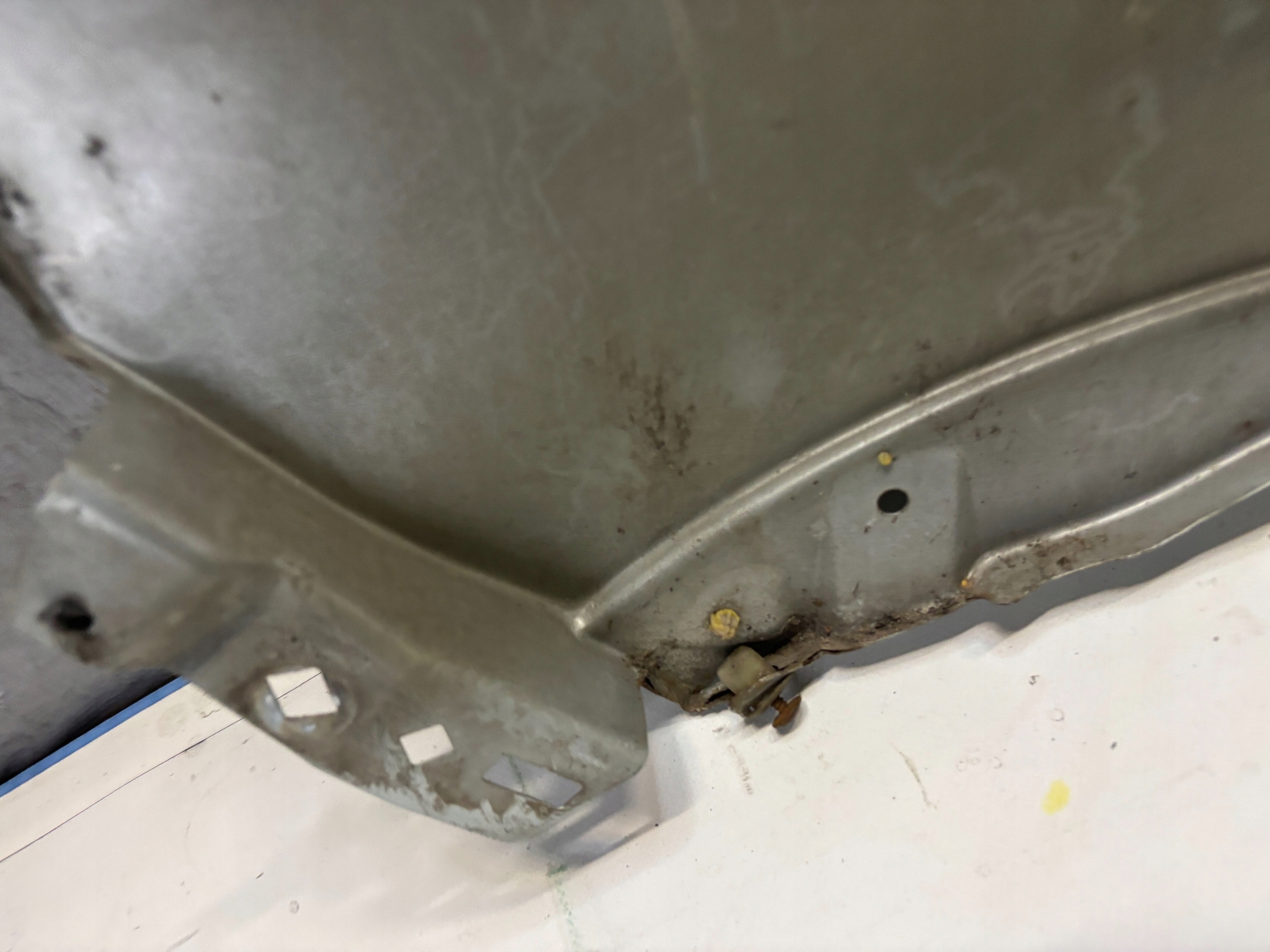 fender right front Opel Movano A lift k: TEB64