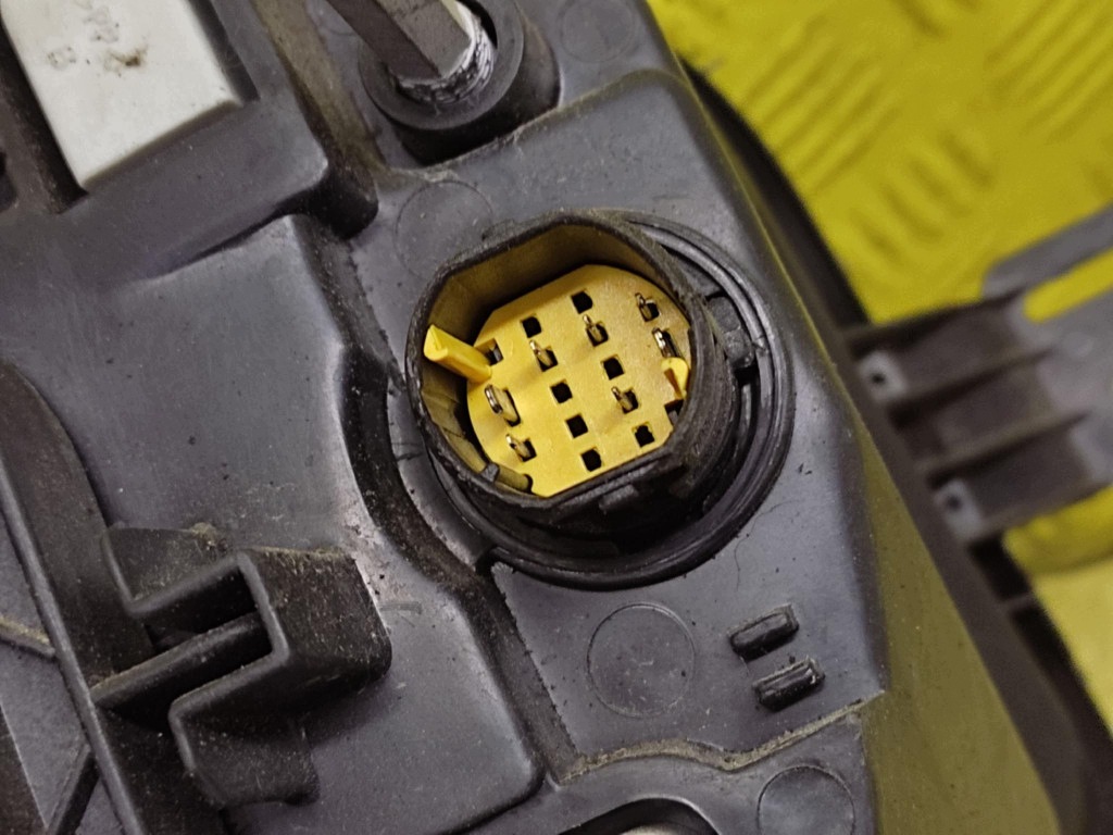 FIAT PANDA II REFLEKTOR light left front