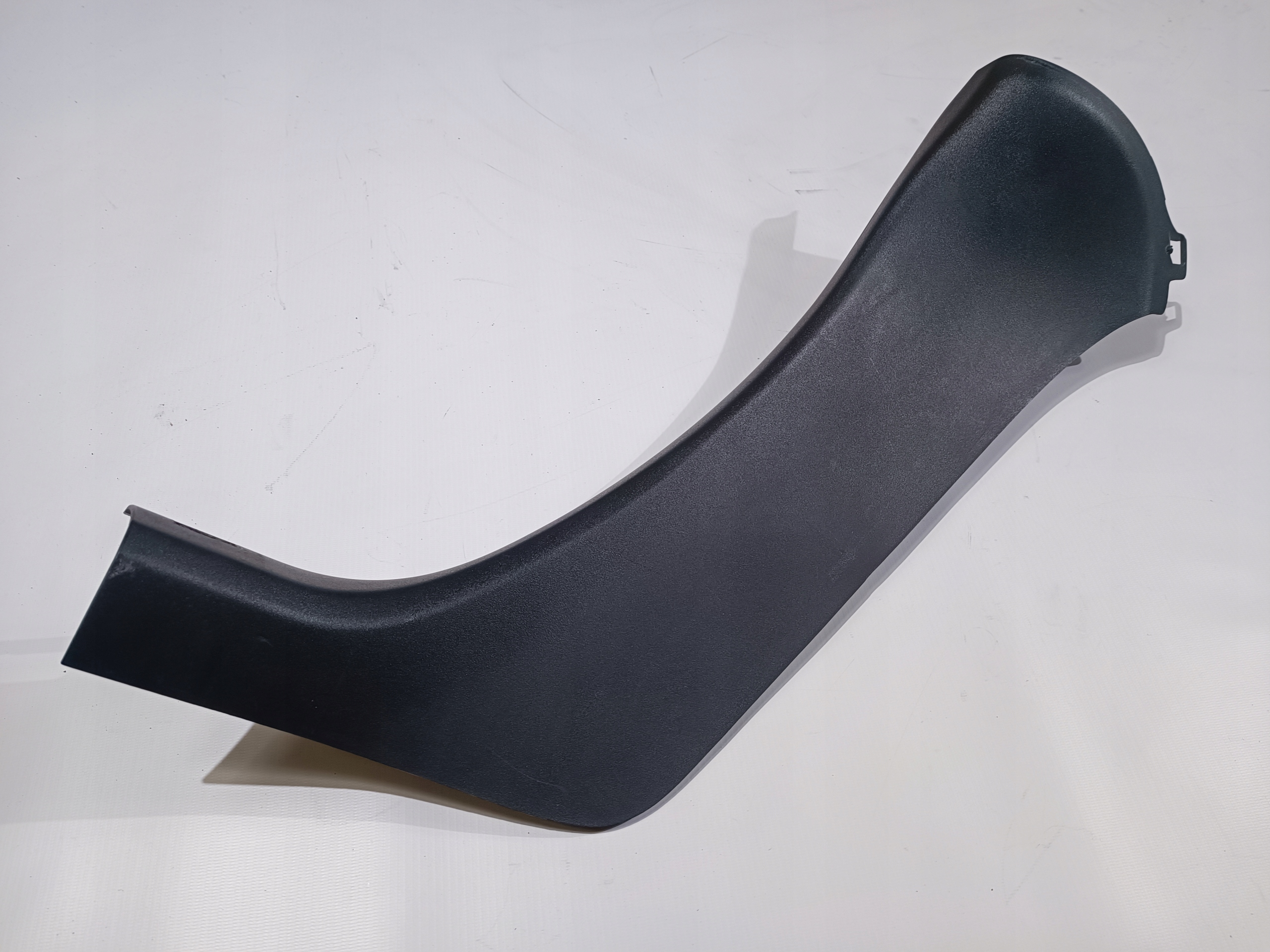 cover slupka B right side upholstery Chevrolet Corvette C5