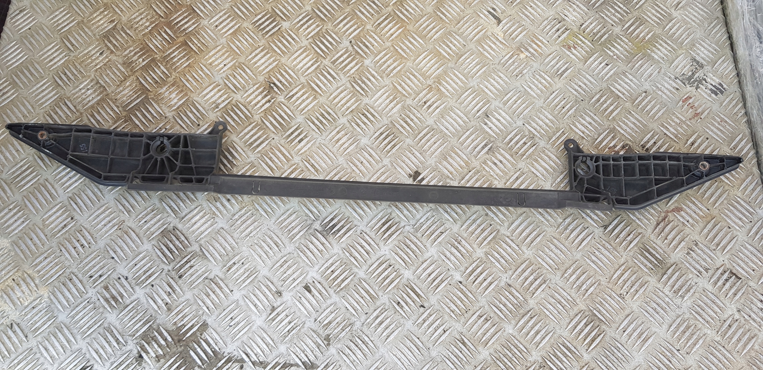 BMW X5 E53 3.0I Armature GORA Traverse