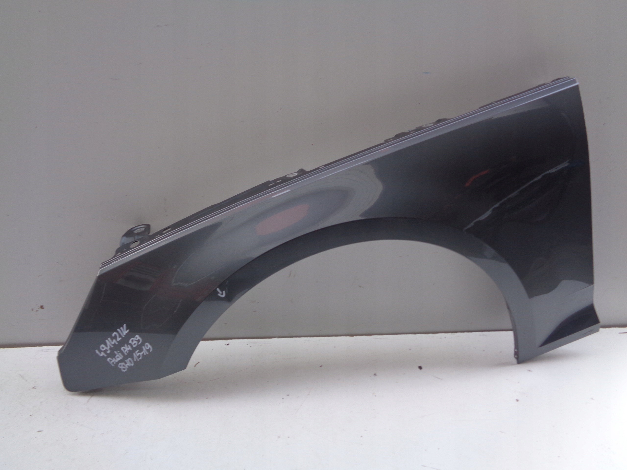 fender left front AUDI A4 B9 8W 8W0 15-19 NR 49142