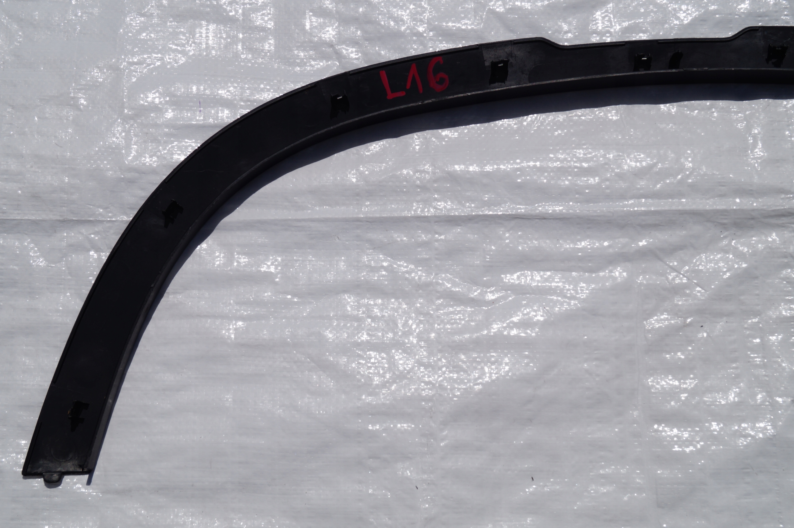 moulding for fender front right LAND ROVER DEFENDER