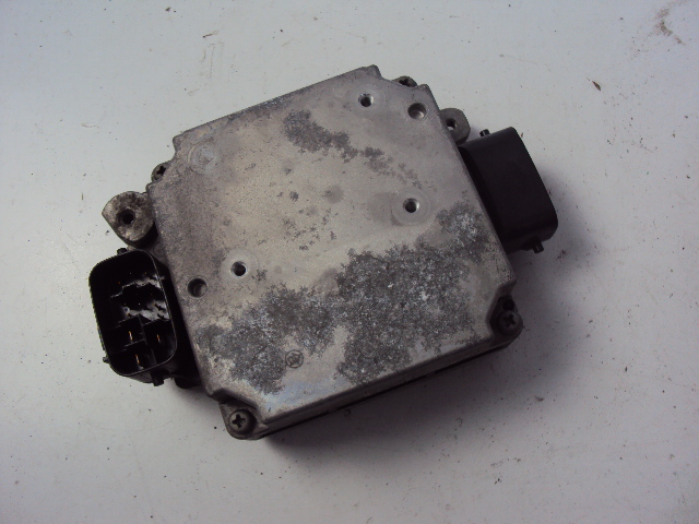 89650-48010 - МОДУЛЬ КОНТРОЛЕРА ESP LEXUS RX 400 H